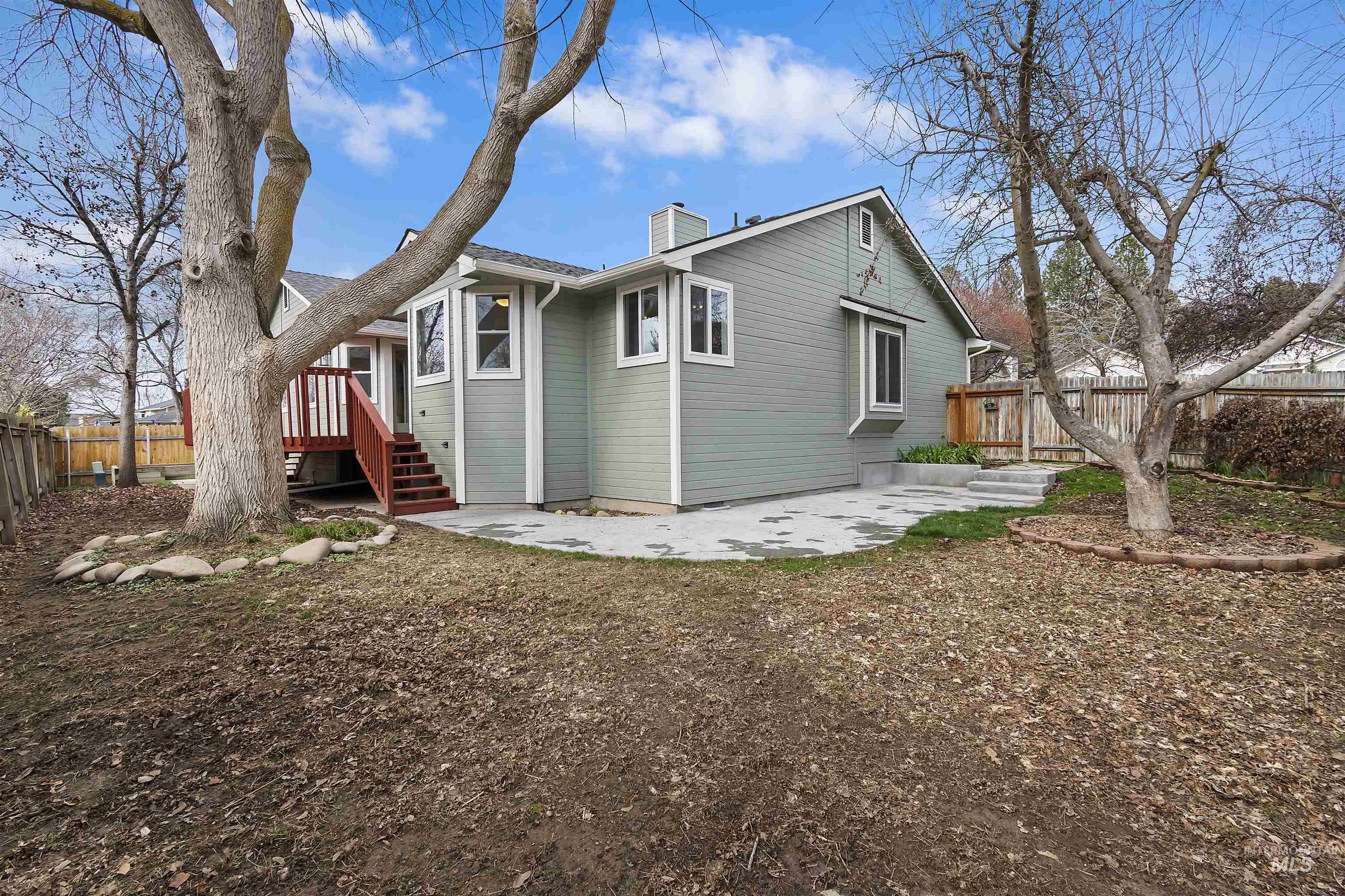 5799 W Drawbridge Dr, Boise, Idaho 83703, 4 Bedrooms, 2 Bathrooms, Residential For Sale, Price $639,900, 98976825