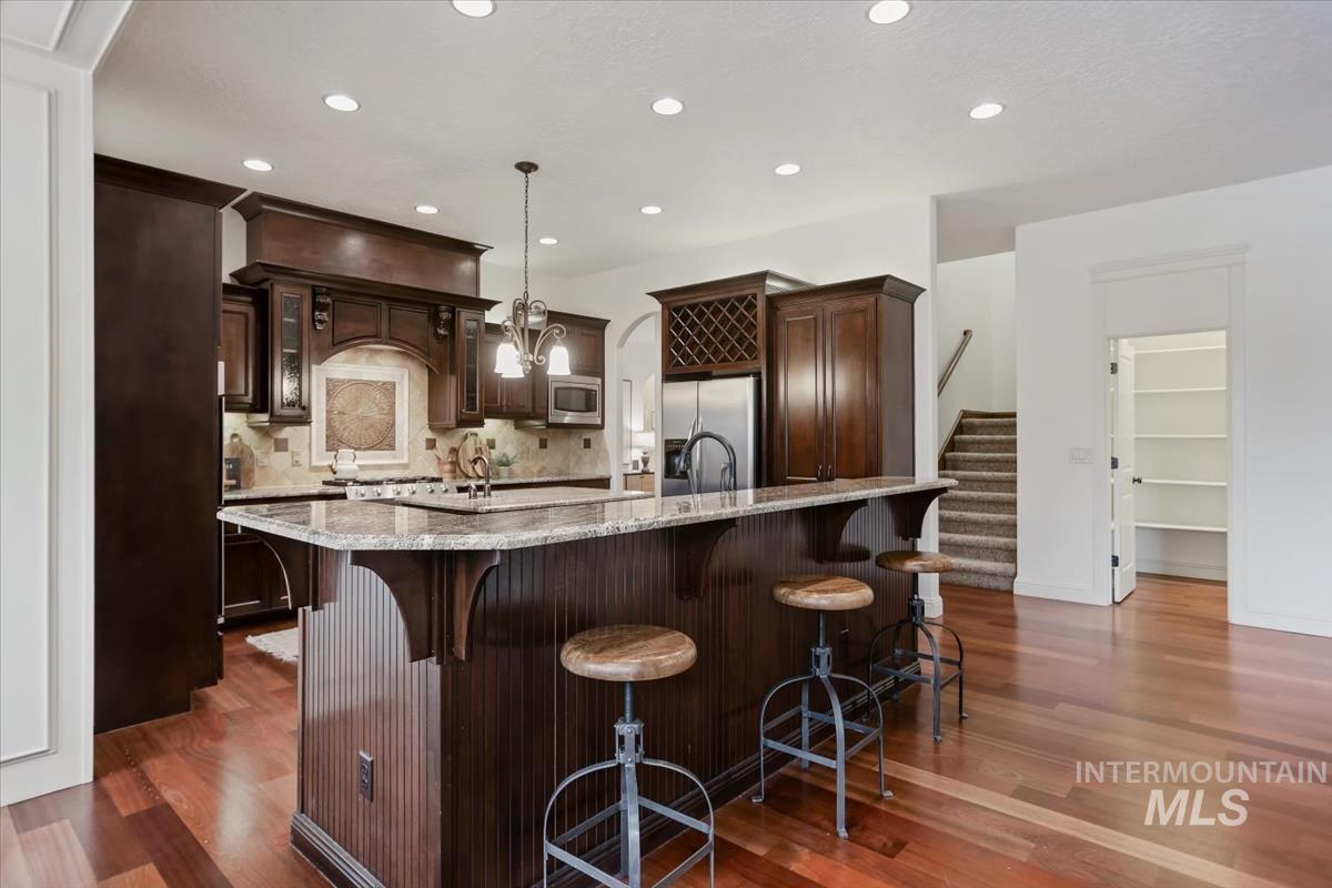 3343 S Donnington, Eagle, Idaho 83616, 4 Bedrooms, 3.5 Bathrooms, Residential For Sale, Price $1,524,990, 98976826