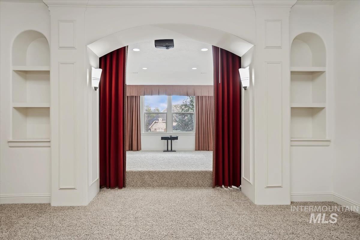 3343 S Donnington, Eagle, Idaho 83616, 4 Bedrooms, 3.5 Bathrooms, Residential For Sale, Price $1,524,990, 98976826