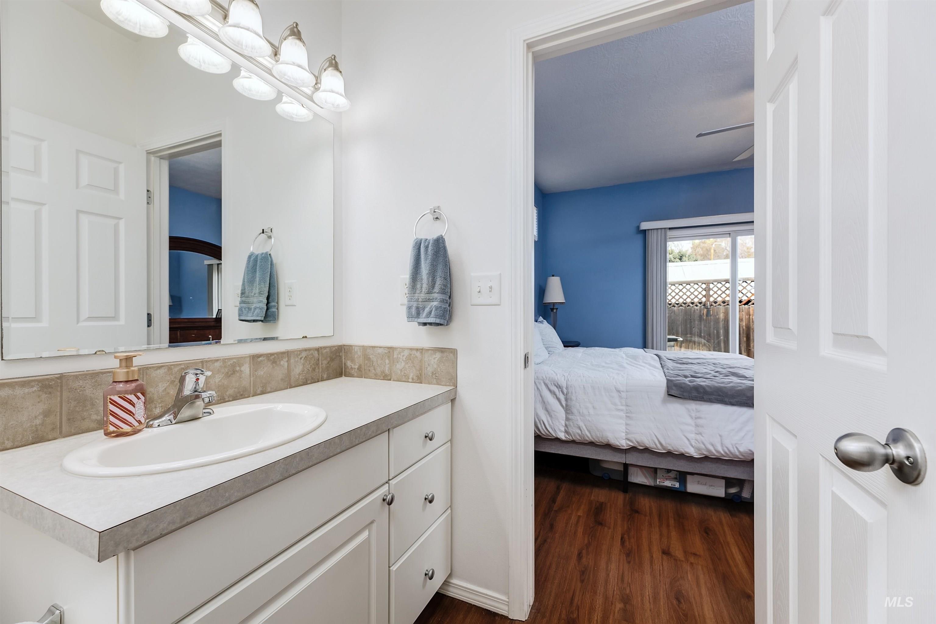 9448 W Granger, Boise, Idaho 83704, 2 Bedrooms, 2 Bathrooms, Residential For Sale, Price $414,900, 98976827