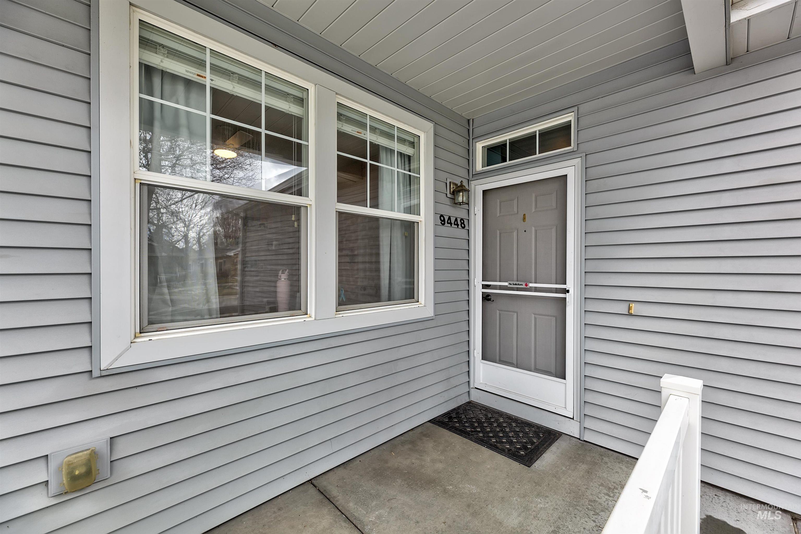 9448 W Granger, Boise, Idaho 83704, 2 Bedrooms, 2 Bathrooms, Residential For Sale, Price $414,900, 98976827