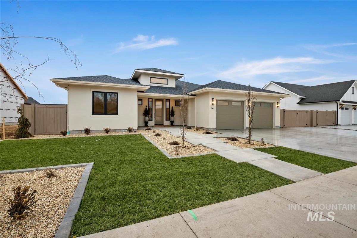 141 NE 8th St, Fruitland, Idaho 83619, 3 Bedrooms, 2 Bathrooms, Residential For Sale, Price $615,000, 98976828