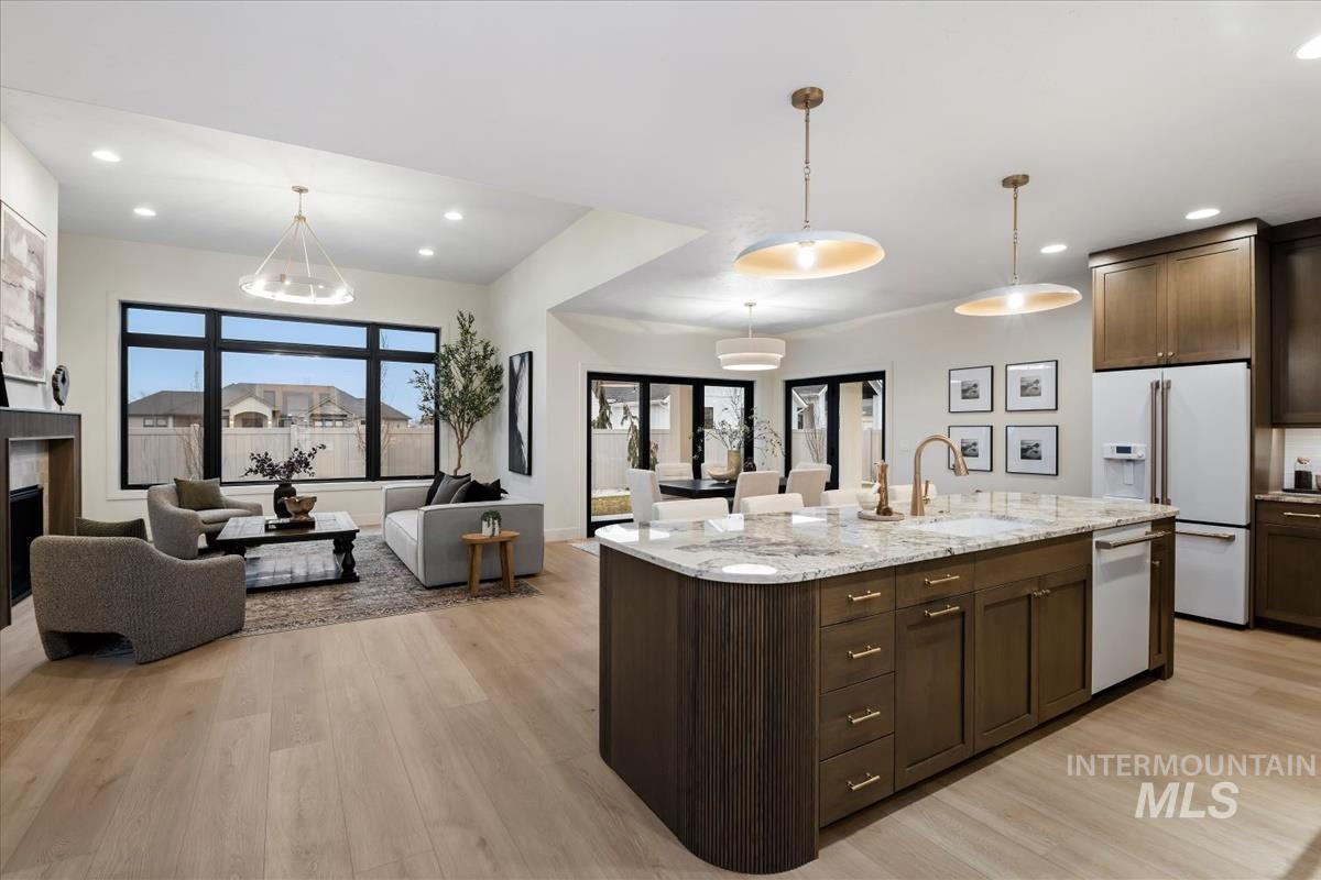 141 NE 8th St, Fruitland, Idaho 83619, 3 Bedrooms, 2 Bathrooms, Residential For Sale, Price $615,000, 98976828