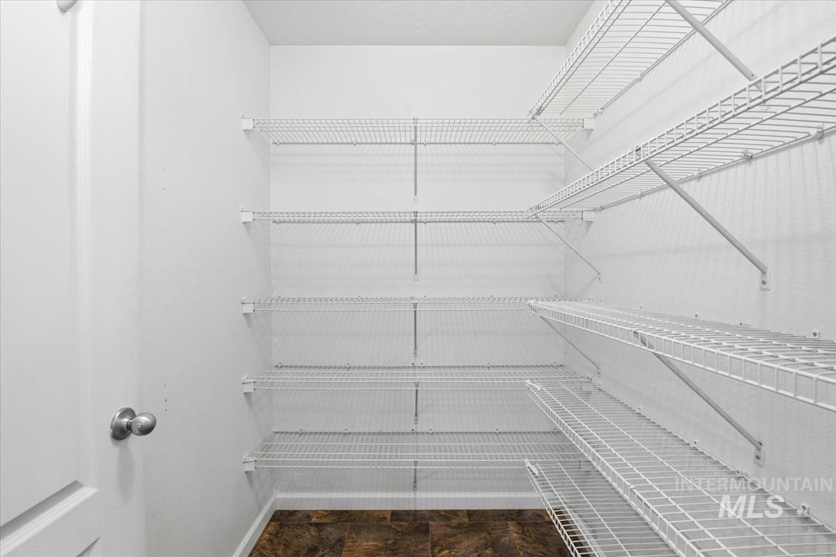 9553 W Trestlewood Dr, Boise, Idaho 83709, 4 Bedrooms, 2.5 Bathrooms, Residential For Sale, Price $475,000, 98976829