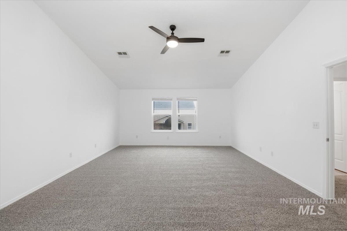 9553 W Trestlewood Dr, Boise, Idaho 83709, 4 Bedrooms, 2.5 Bathrooms, Residential For Sale, Price $475,000, 98976829