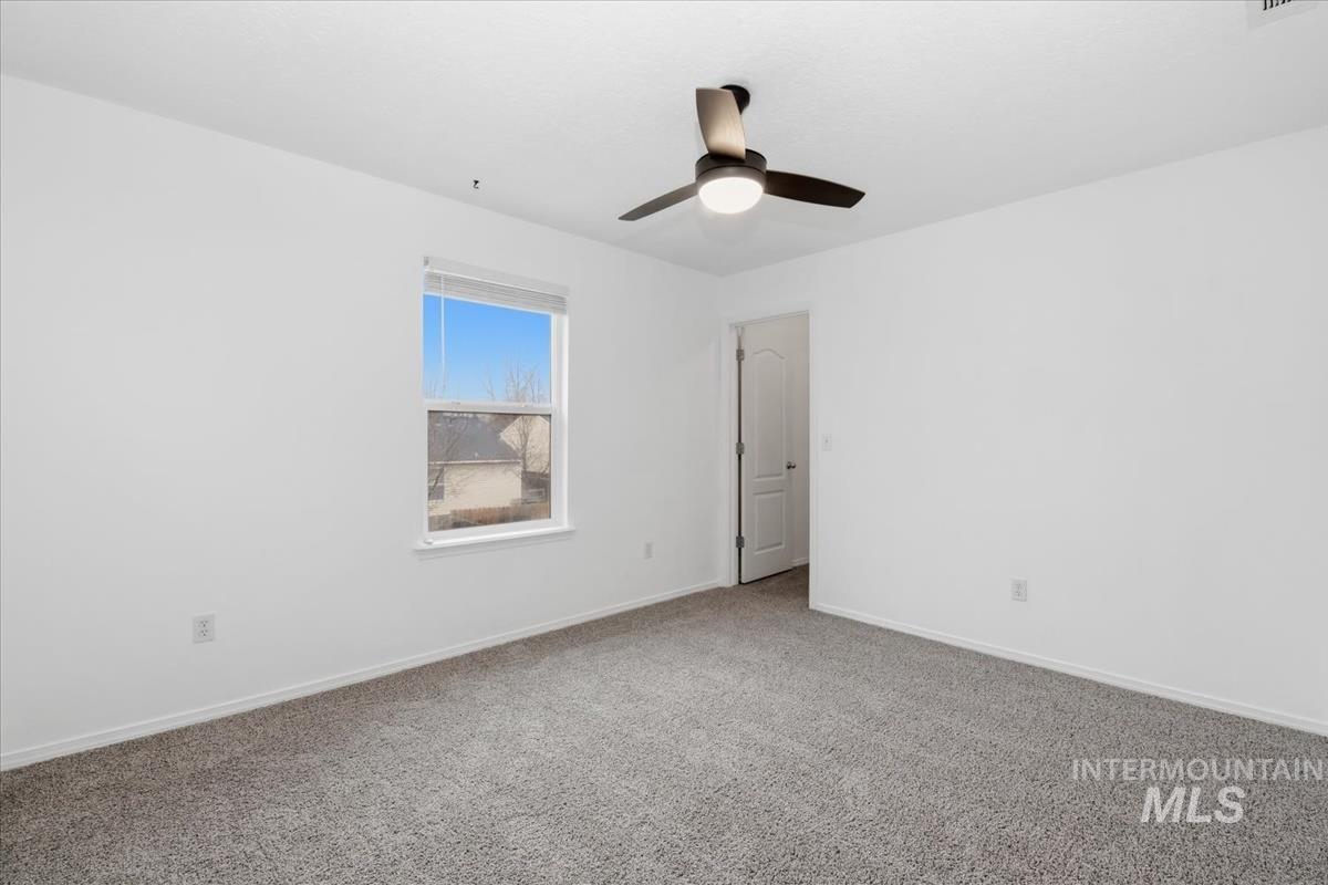 9553 W Trestlewood Dr, Boise, Idaho 83709, 4 Bedrooms, 2.5 Bathrooms, Residential For Sale, Price $475,000, 98976829