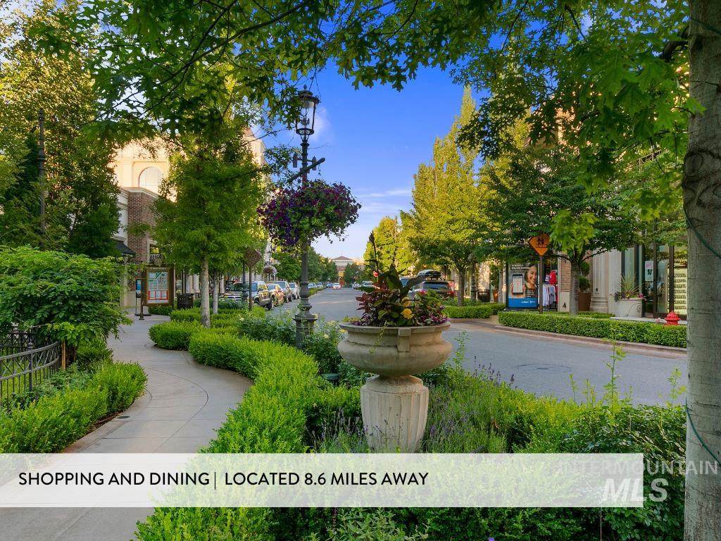 9553 W Trestlewood Dr, Boise, Idaho 83709, 4 Bedrooms, 2.5 Bathrooms, Residential For Sale, Price $475,000, 98976829