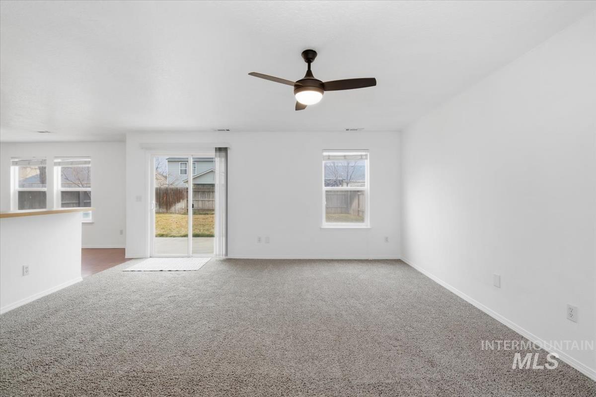 9553 W Trestlewood Dr, Boise, Idaho 83709, 4 Bedrooms, 2.5 Bathrooms, Residential For Sale, Price $475,000, 98976829