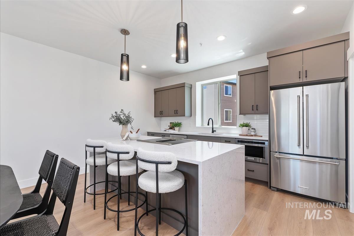 1703 S Federal Way, Boise, Idaho 83705, 3 Bedrooms, 3.5 Bathrooms, Residential For Sale, Price $599,880,MLS 98976831