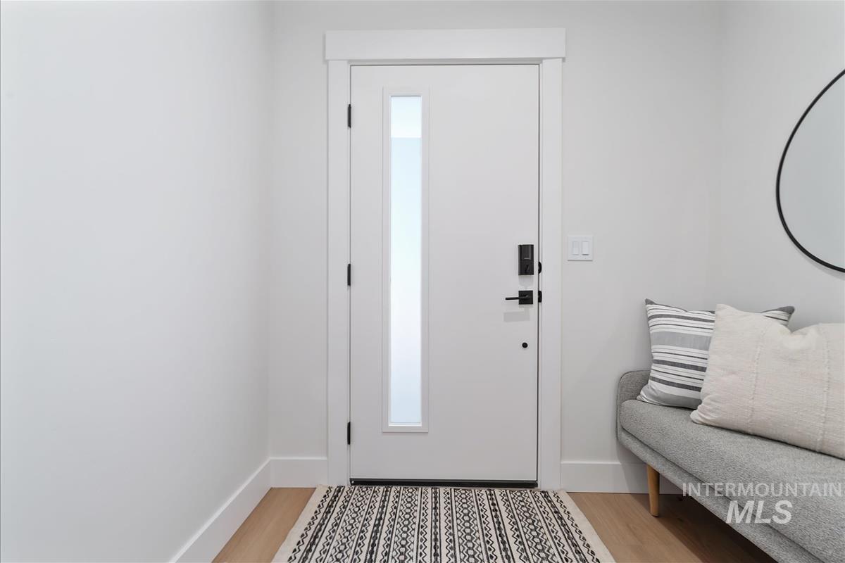 1703 S Federal Way, Boise, Idaho 83705, 3 Bedrooms, 3.5 Bathrooms, Residential For Sale, Price $599,880,MLS 98976831