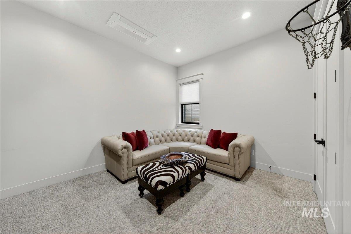 152 S Carbon Rivet Ave, Eagle, Idaho 83616-4554, 3 Bedrooms, 3 Bathrooms, Residential For Sale, Price $1,038,800,MLS 98976832