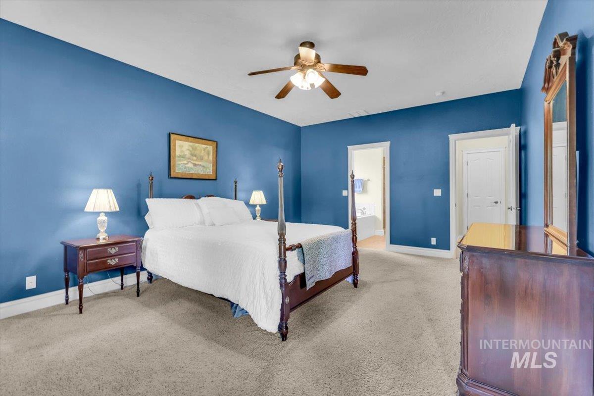 2627 E Moog St, Meridian, Idaho 83646, 4 Bedrooms, 3 Bathrooms, Residential For Sale, Price $699,900,MLS 98976834