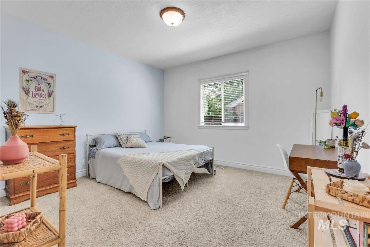 2627 E Moog St, Meridian, Idaho 83646, 4 Bedrooms, 3 Bathrooms, Residential For Sale, Price $699,900,MLS 98976834