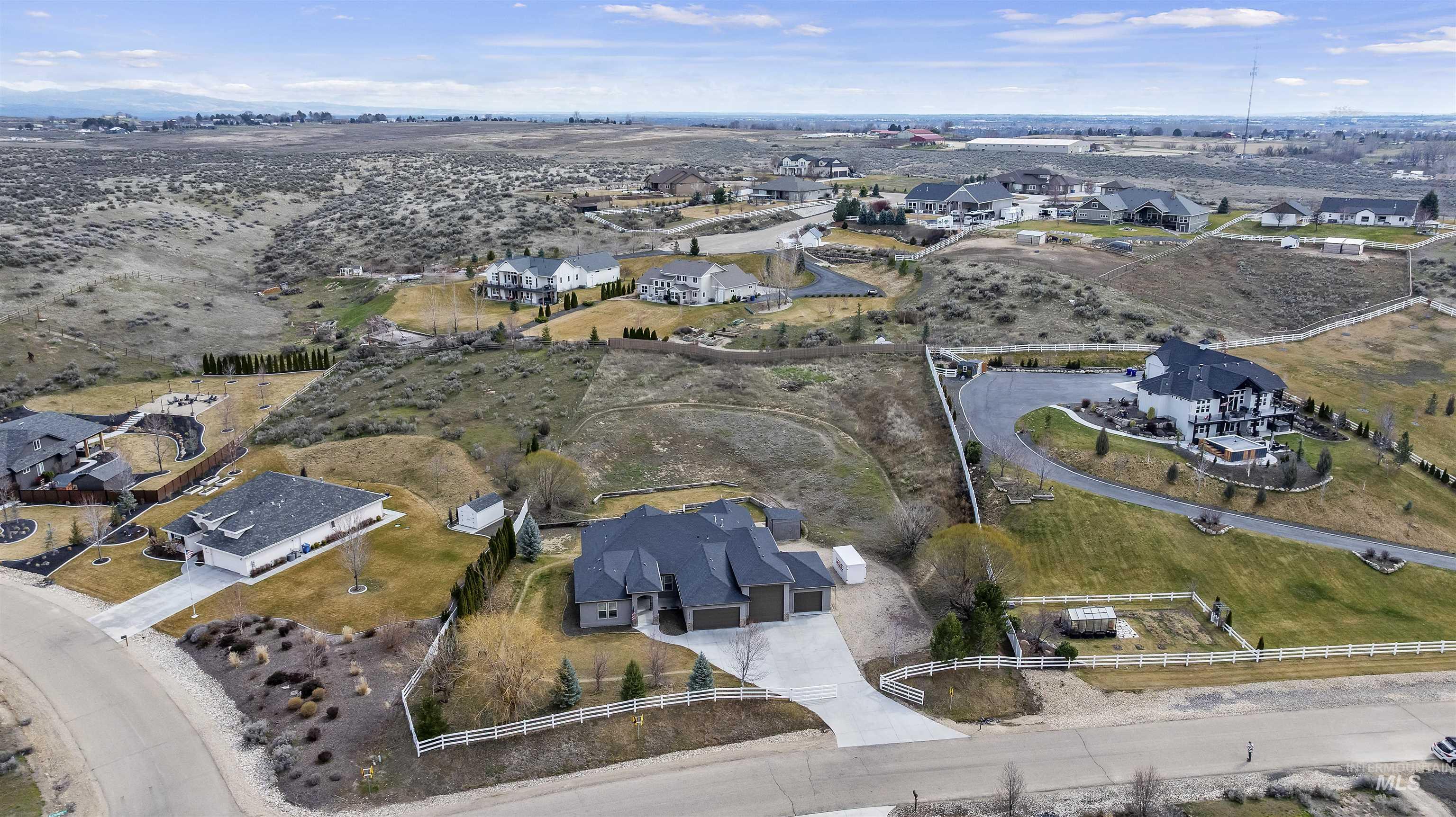 24710 Blessinger, Star, Idaho 83669, 4 Bedrooms, 3.5 Bathrooms, Residential For Sale, Price $1,065,000,MLS 98976835