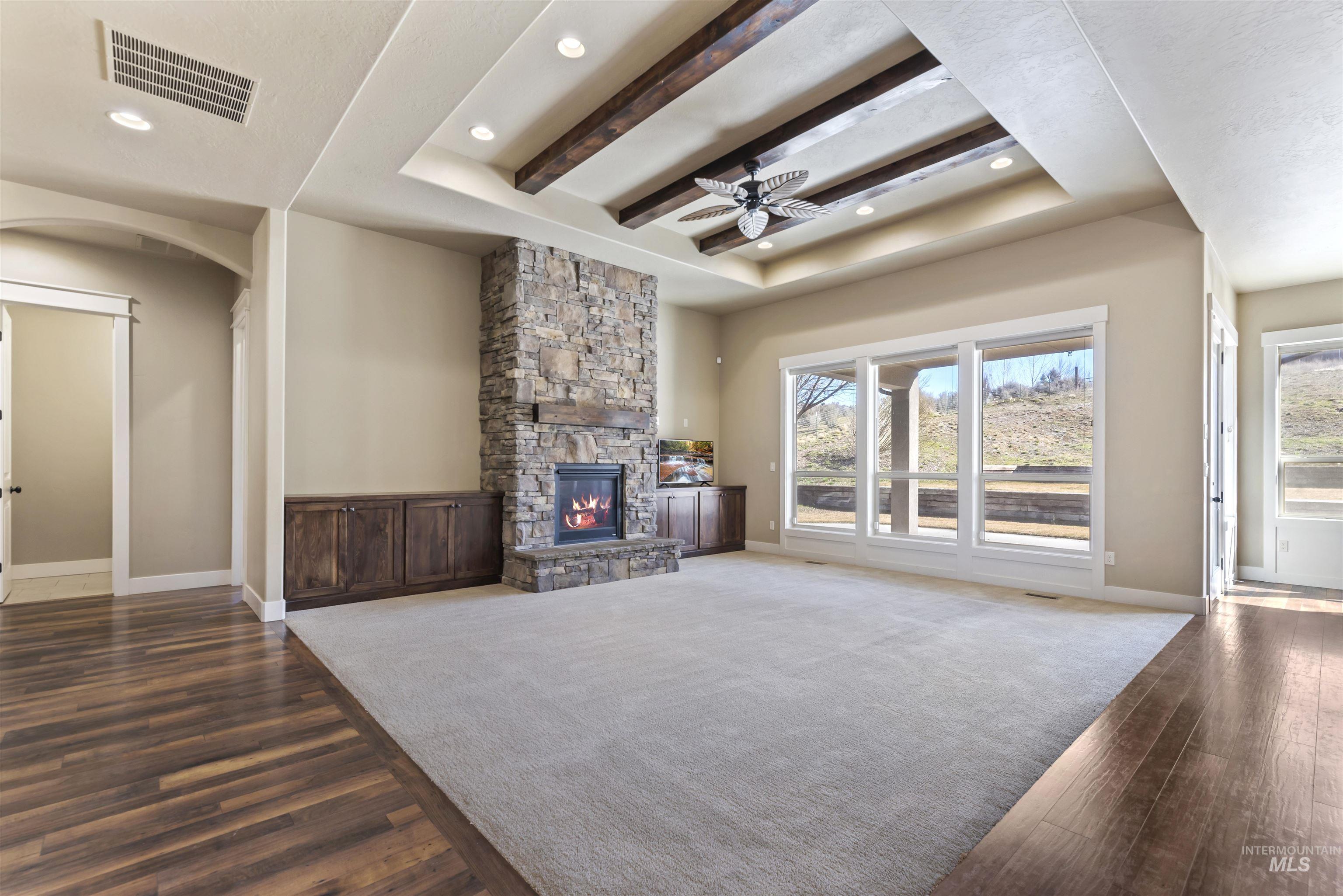 24710 Blessinger, Star, Idaho 83669, 4 Bedrooms, 3.5 Bathrooms, Residential For Sale, Price $1,065,000,MLS 98976835