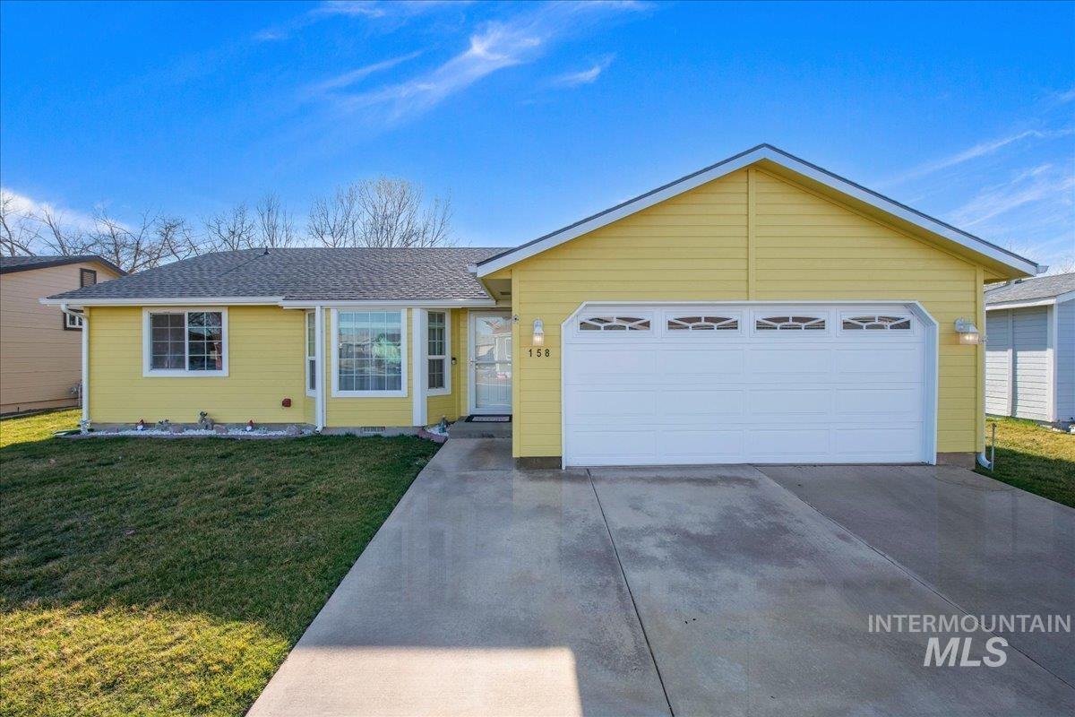 1907 W Flamingo, Nampa, Idaho 83651, 3 Bedrooms, 2 Bathrooms, Residential For Sale, Price $285,000,MLS 98976836
