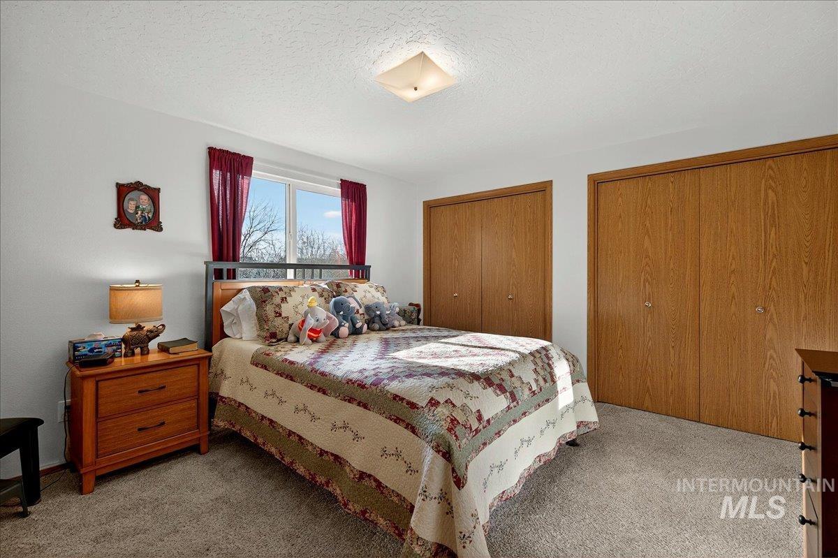 1907 W Flamingo, Nampa, Idaho 83651, 3 Bedrooms, 2 Bathrooms, Residential For Sale, Price $285,000,MLS 98976836