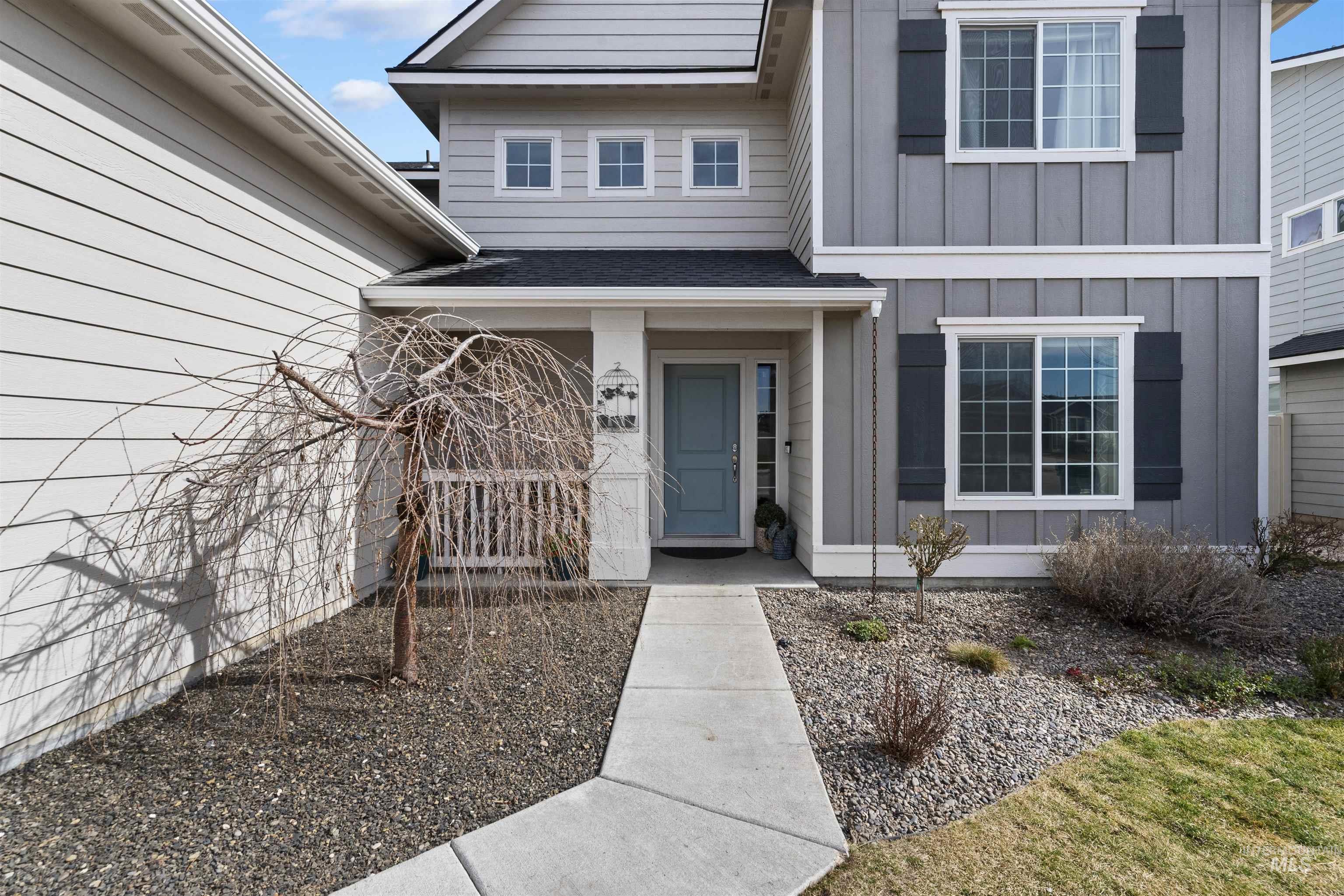 6908 S Allegiance Ave, Meridian, Idaho 83642, 6 Bedrooms, 3.5 Bathrooms, Residential For Sale, Price $559,750,MLS 98976837