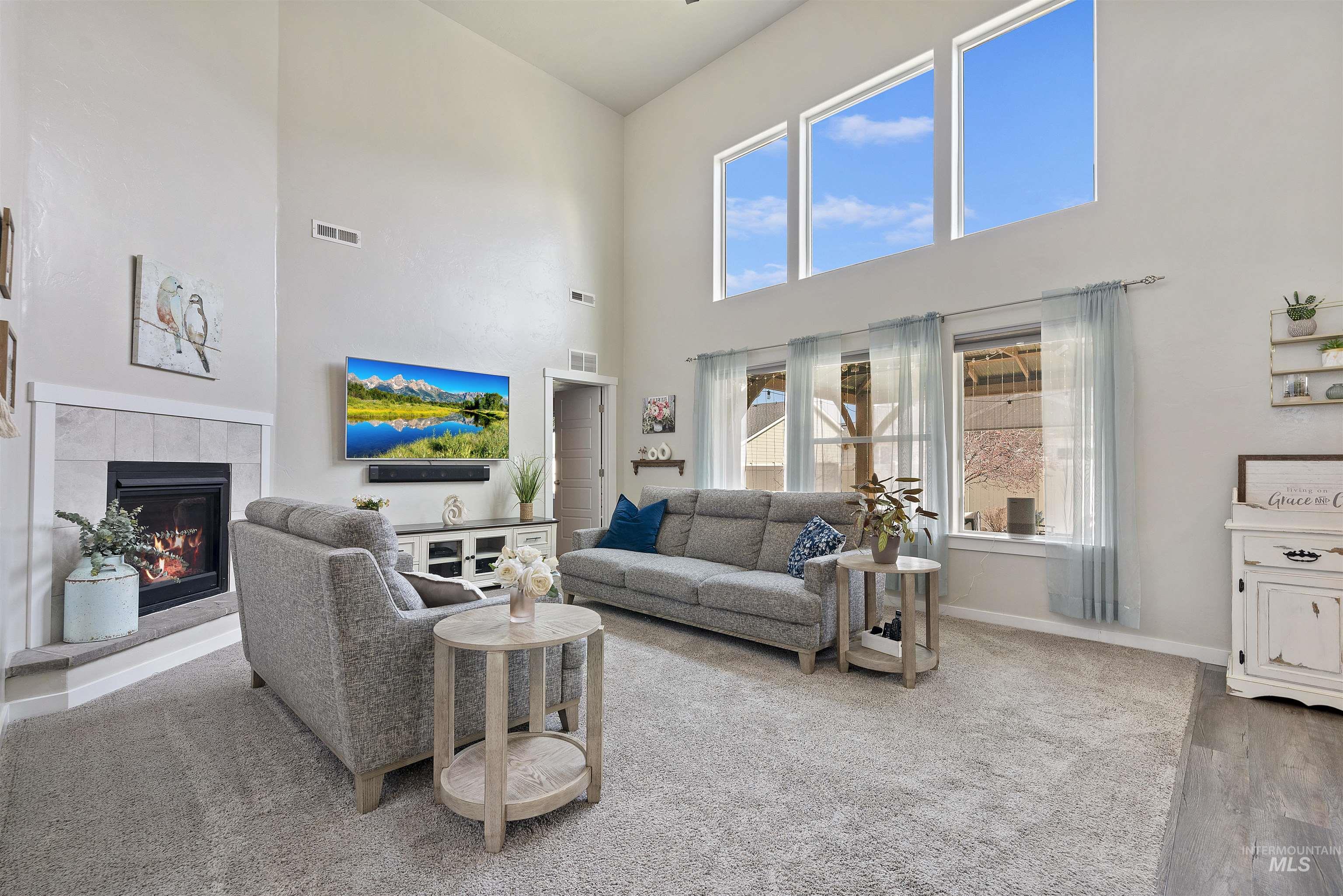 6908 S Allegiance Ave, Meridian, Idaho 83642, 6 Bedrooms, 3.5 Bathrooms, Residential For Sale, Price $559,750,MLS 98976837