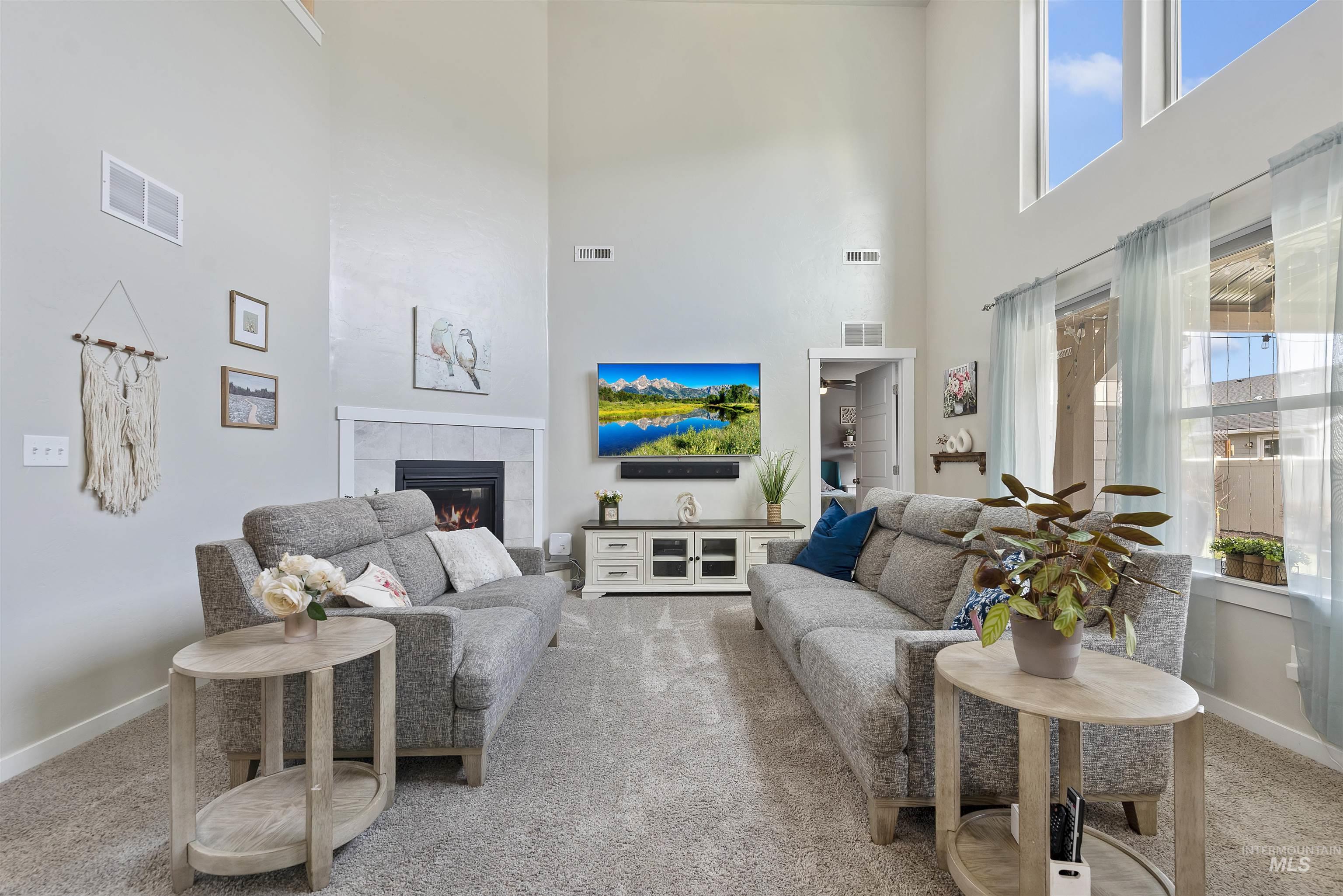 6908 S Allegiance Ave, Meridian, Idaho 83642, 6 Bedrooms, 3.5 Bathrooms, Residential For Sale, Price $559,750,MLS 98976837