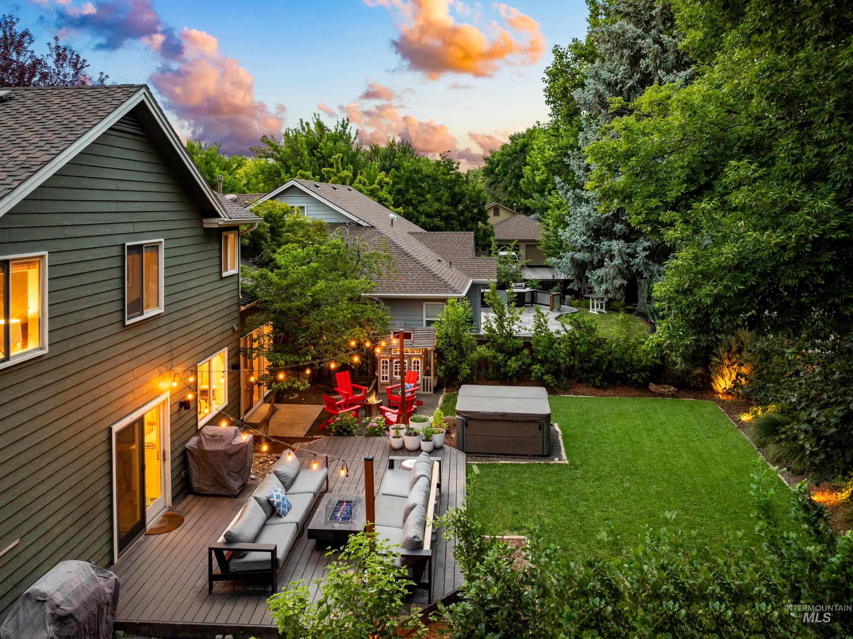 2822 S Swallowtail Ln, Boise, Idaho 83706, 4 Bedrooms, 3 Bathrooms, Residential For Sale, Price $825,000,MLS 98976840