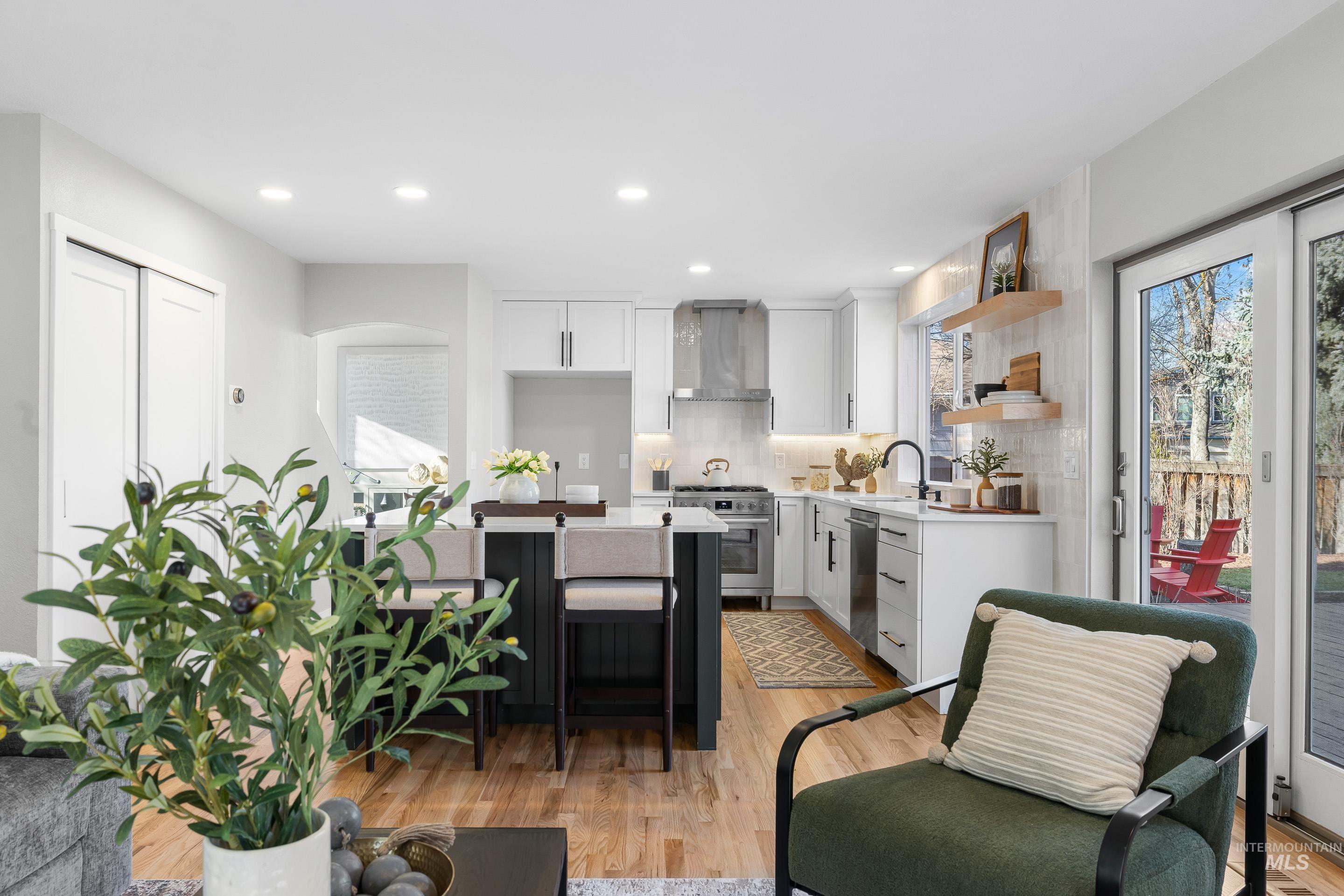 2822 S Swallowtail Ln, Boise, Idaho 83706, 4 Bedrooms, 3 Bathrooms, Residential For Sale, Price $825,000,MLS 98976840