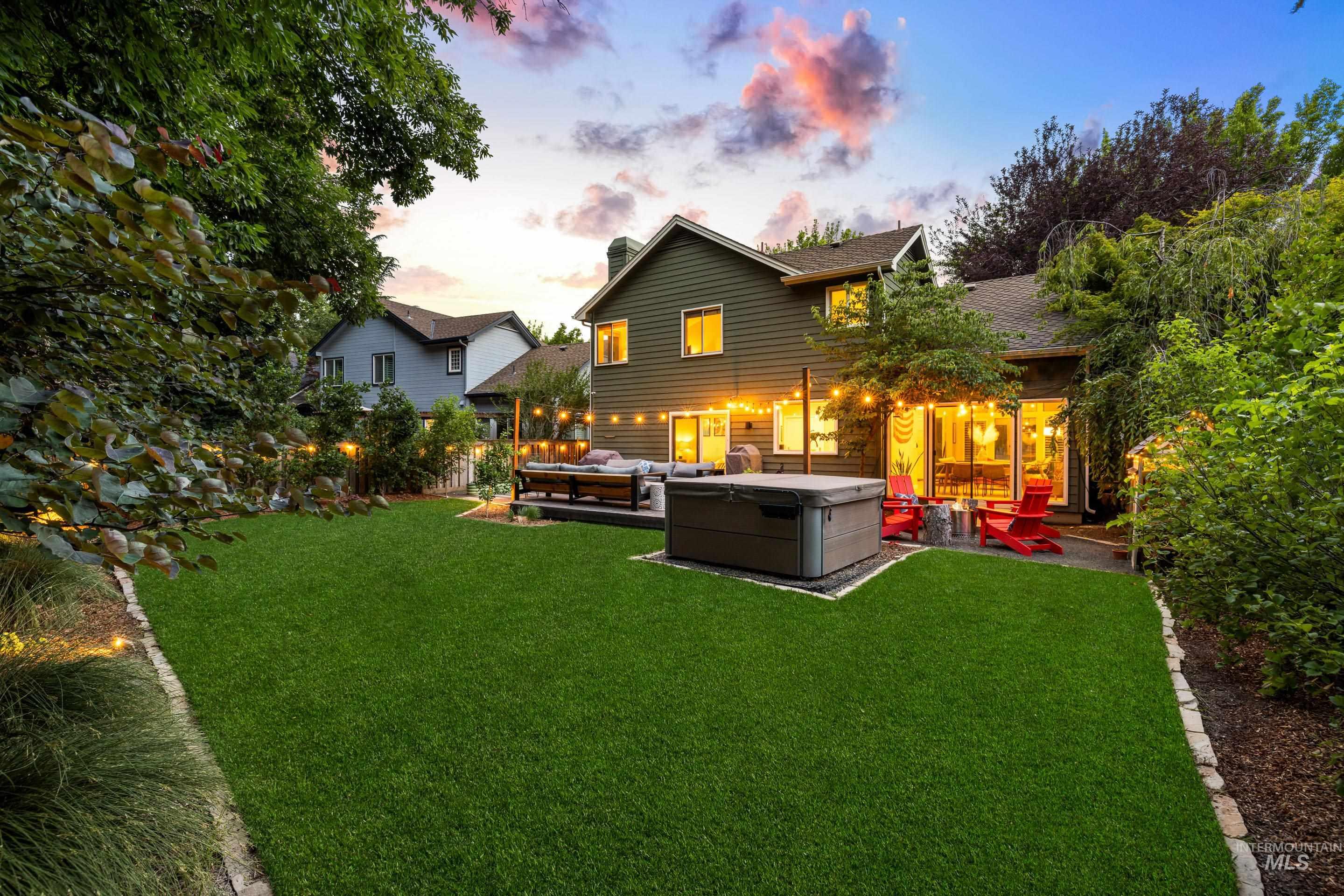 2822 S Swallowtail Ln, Boise, Idaho 83706, 4 Bedrooms, 3 Bathrooms, Residential For Sale, Price $825,000,MLS 98976840