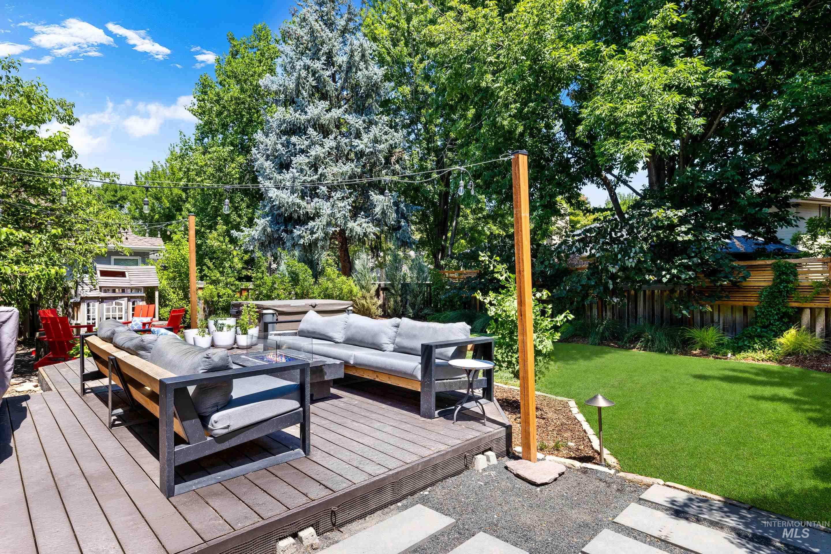 2822 S Swallowtail Ln, Boise, Idaho 83706, 4 Bedrooms, 3 Bathrooms, Residential For Sale, Price $825,000,MLS 98976840