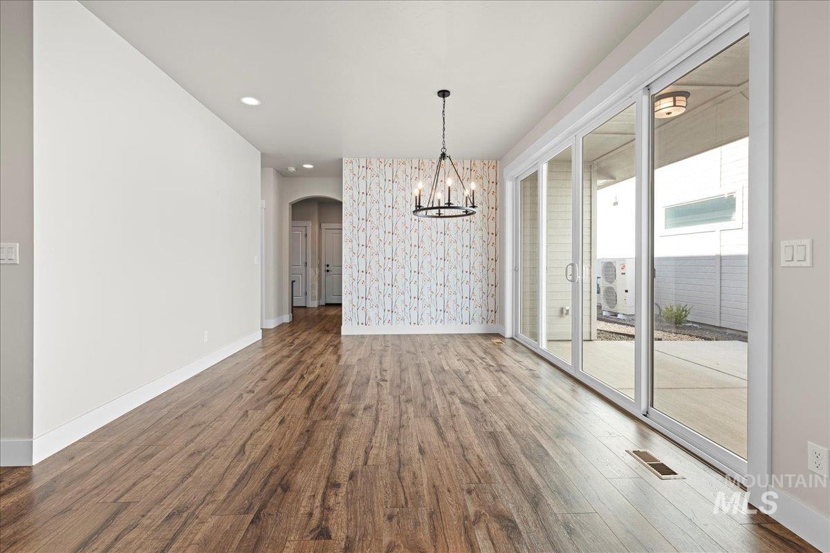 2187 E Hidcote St, Meridian, Idaho 83642, 2 Bedrooms, 2 Bathrooms, Residential For Sale, Price $474,900,MLS 98976841