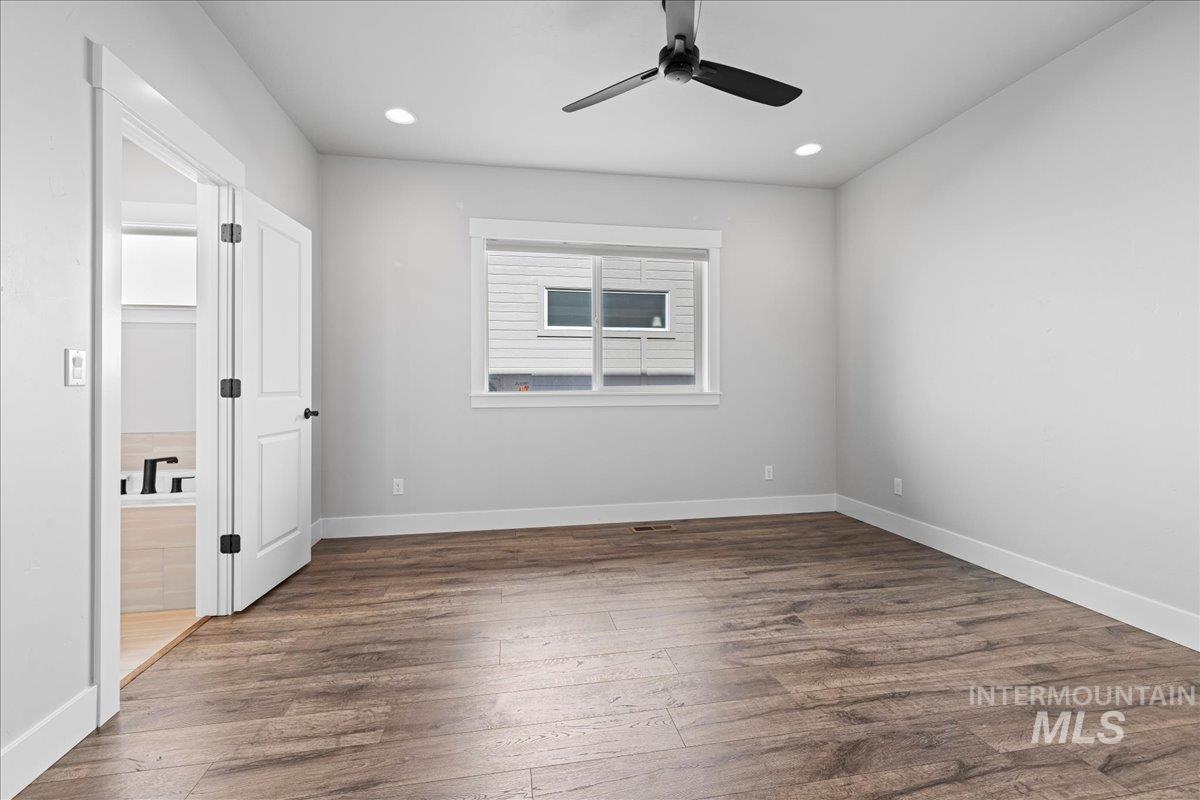 2187 E Hidcote St, Meridian, Idaho 83642, 2 Bedrooms, 2 Bathrooms, Residential For Sale, Price $474,900,MLS 98976841