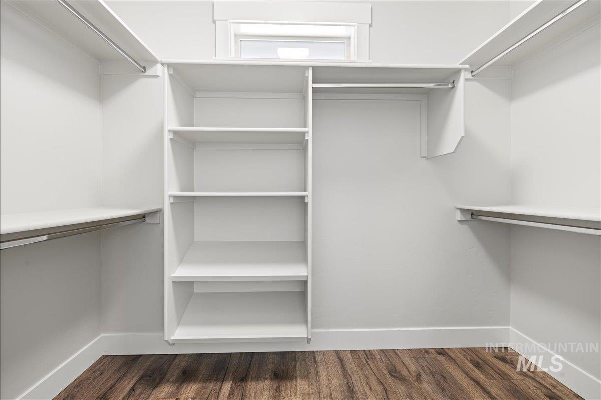 2187 E Hidcote St, Meridian, Idaho 83642, 2 Bedrooms, 2 Bathrooms, Residential For Sale, Price $474,900,MLS 98976841