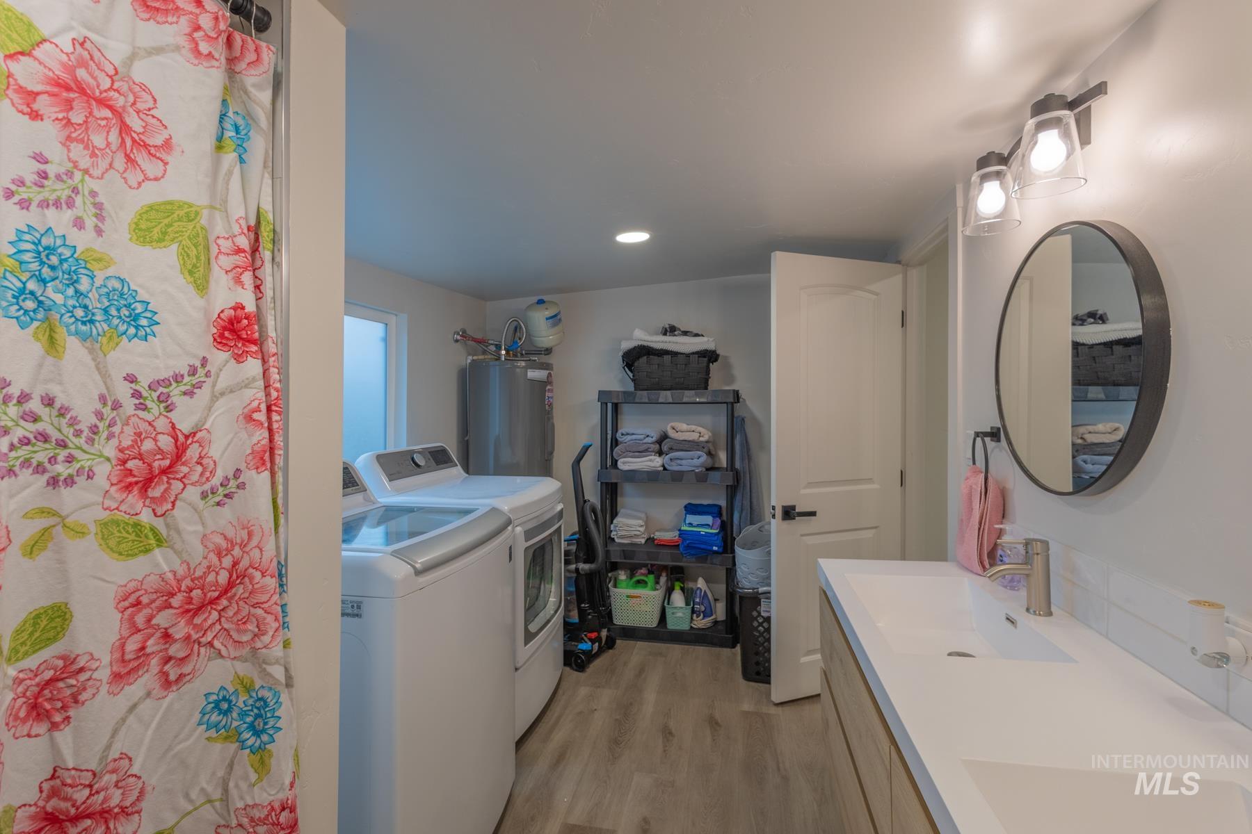 1323 S 11th St, Nampa, Idaho 83651, 2 Bedrooms, 1 Bathroom, Residential For Sale, Price $299,900,MLS 98976842