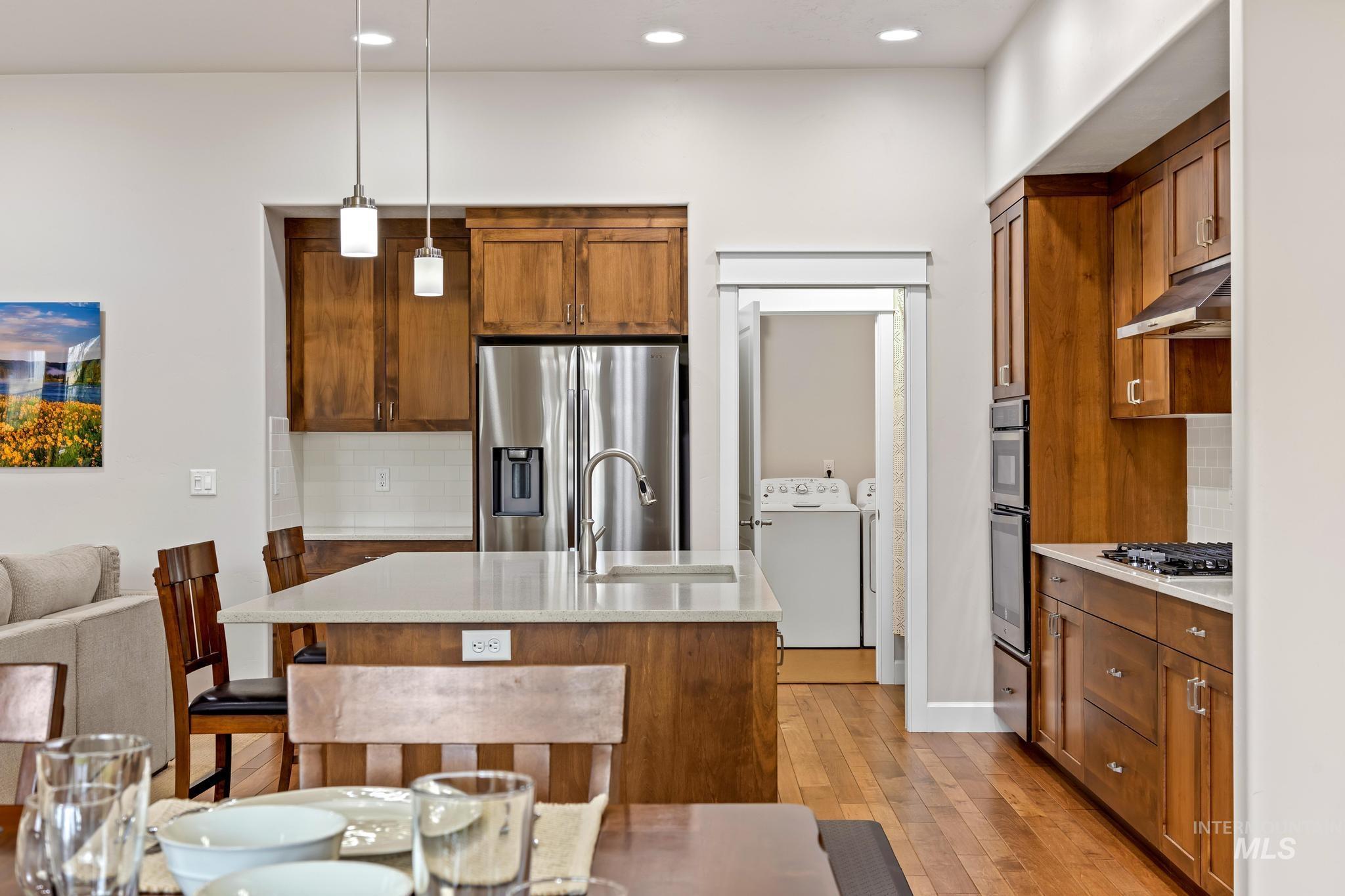 11500 W Pathview St, Star, Idaho 83669, 3 Bedrooms, 2.5 Bathrooms, Residential For Sale, Price $717,000,MLS 98976845