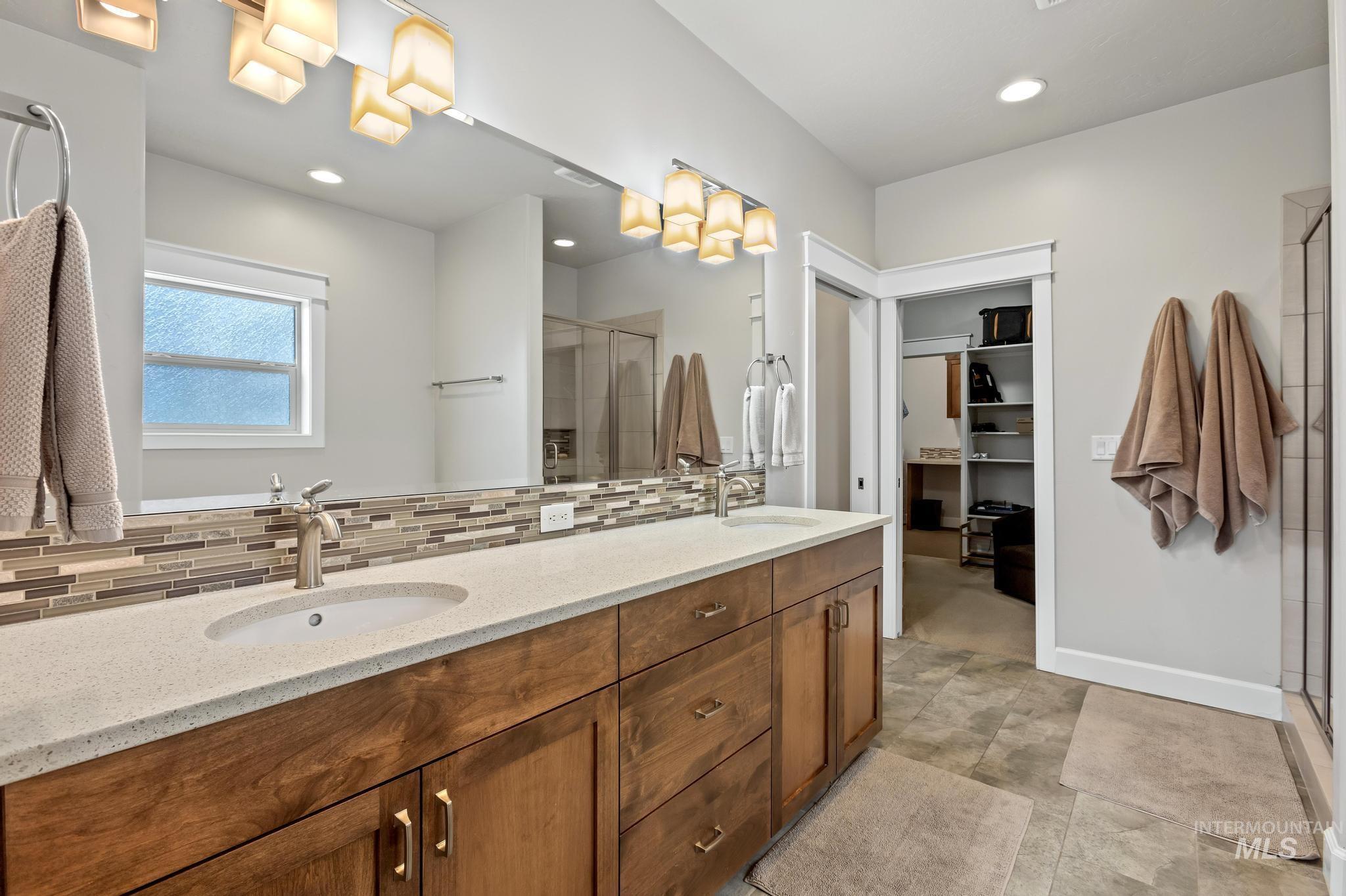 11500 W Pathview St, Star, Idaho 83669, 3 Bedrooms, 2.5 Bathrooms, Residential For Sale, Price $717,000,MLS 98976845