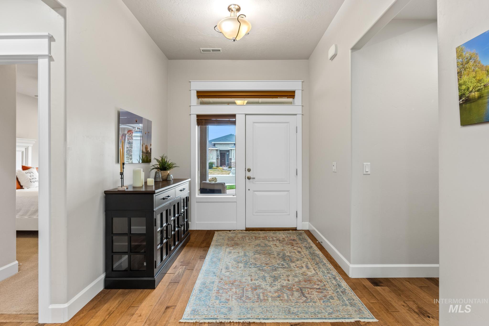 11500 W Pathview St, Star, Idaho 83669, 3 Bedrooms, 2.5 Bathrooms, Residential For Sale, Price $717,000,MLS 98976845