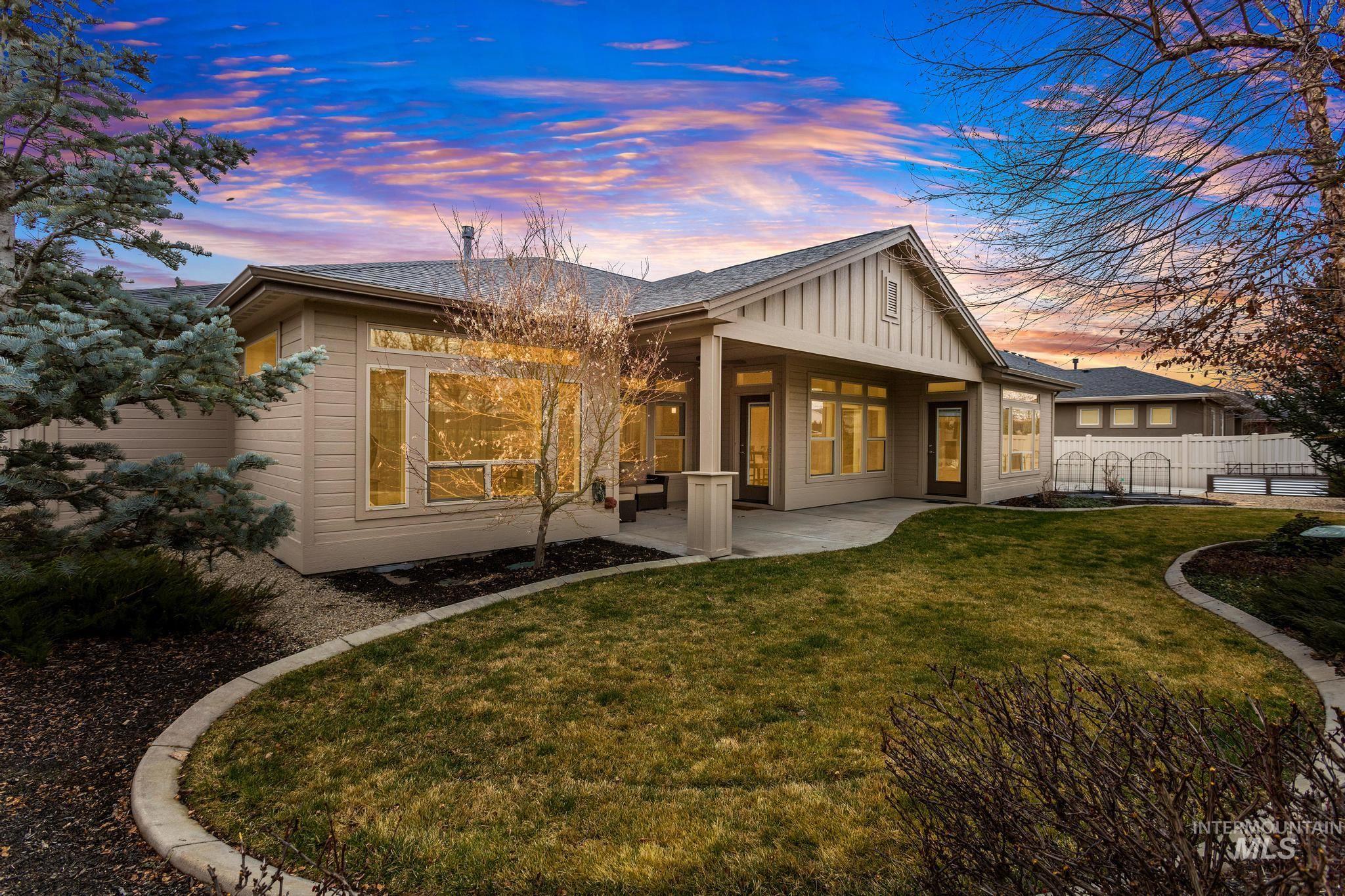 11500 W Pathview St, Star, Idaho 83669, 3 Bedrooms, 2.5 Bathrooms, Residential For Sale, Price $717,000,MLS 98976845