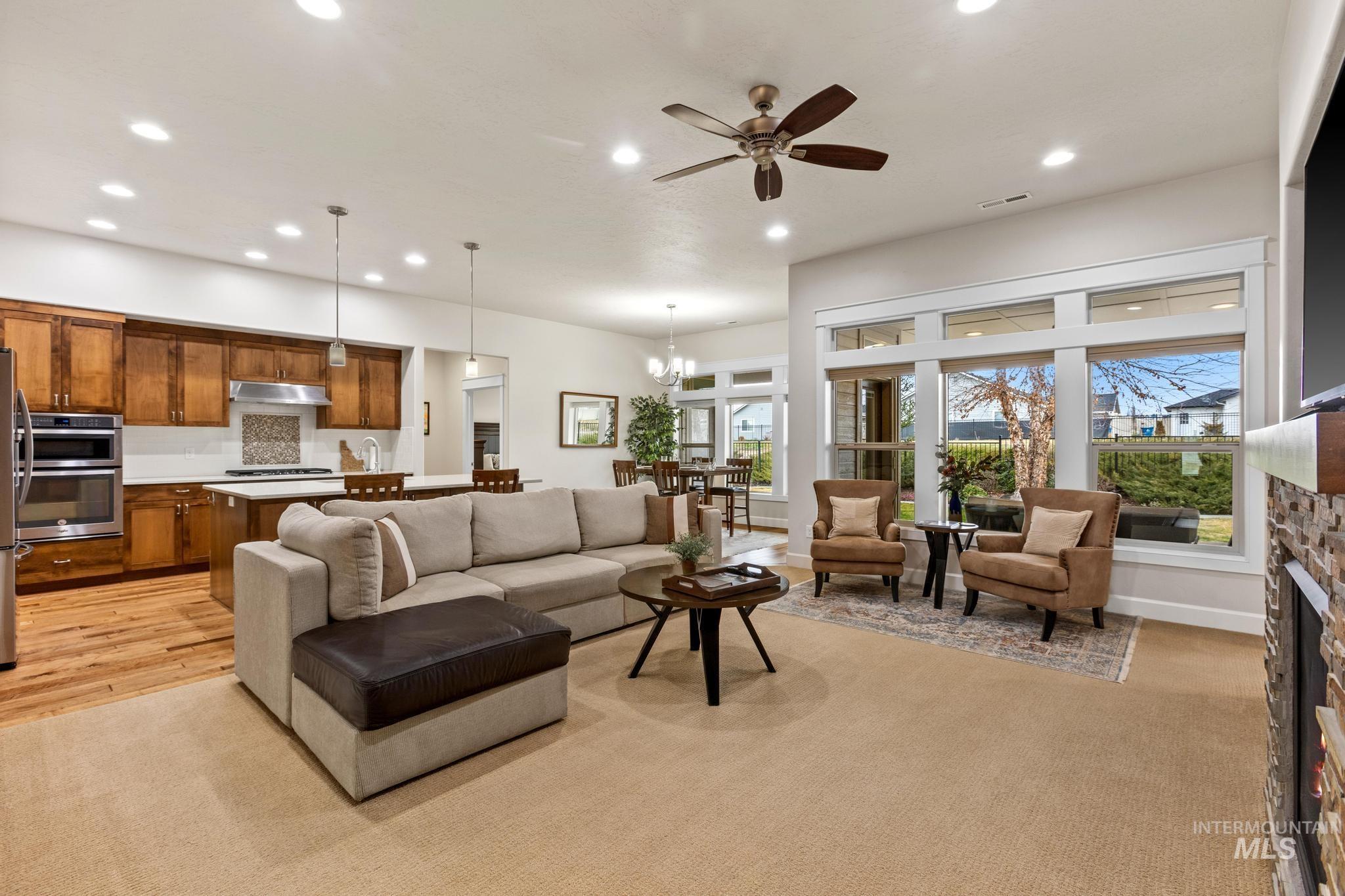 11500 W Pathview St, Star, Idaho 83669, 3 Bedrooms, 2.5 Bathrooms, Residential For Sale, Price $717,000,MLS 98976845