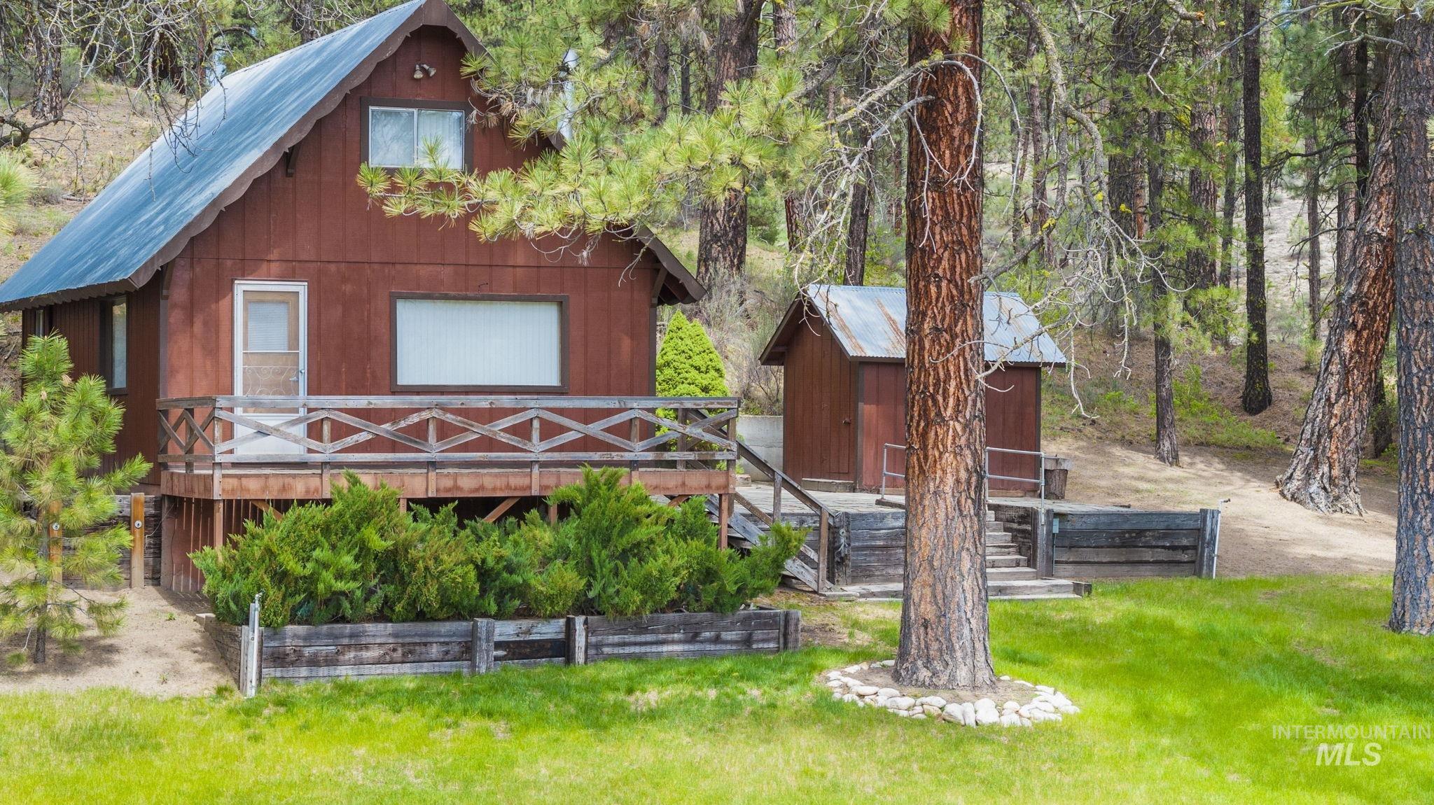 440 Centerville Road, Idaho City, Idaho 83631, 2 Bedrooms, 1 Bathroom, Residential For Sale, Price $295,000,MLS 98976846