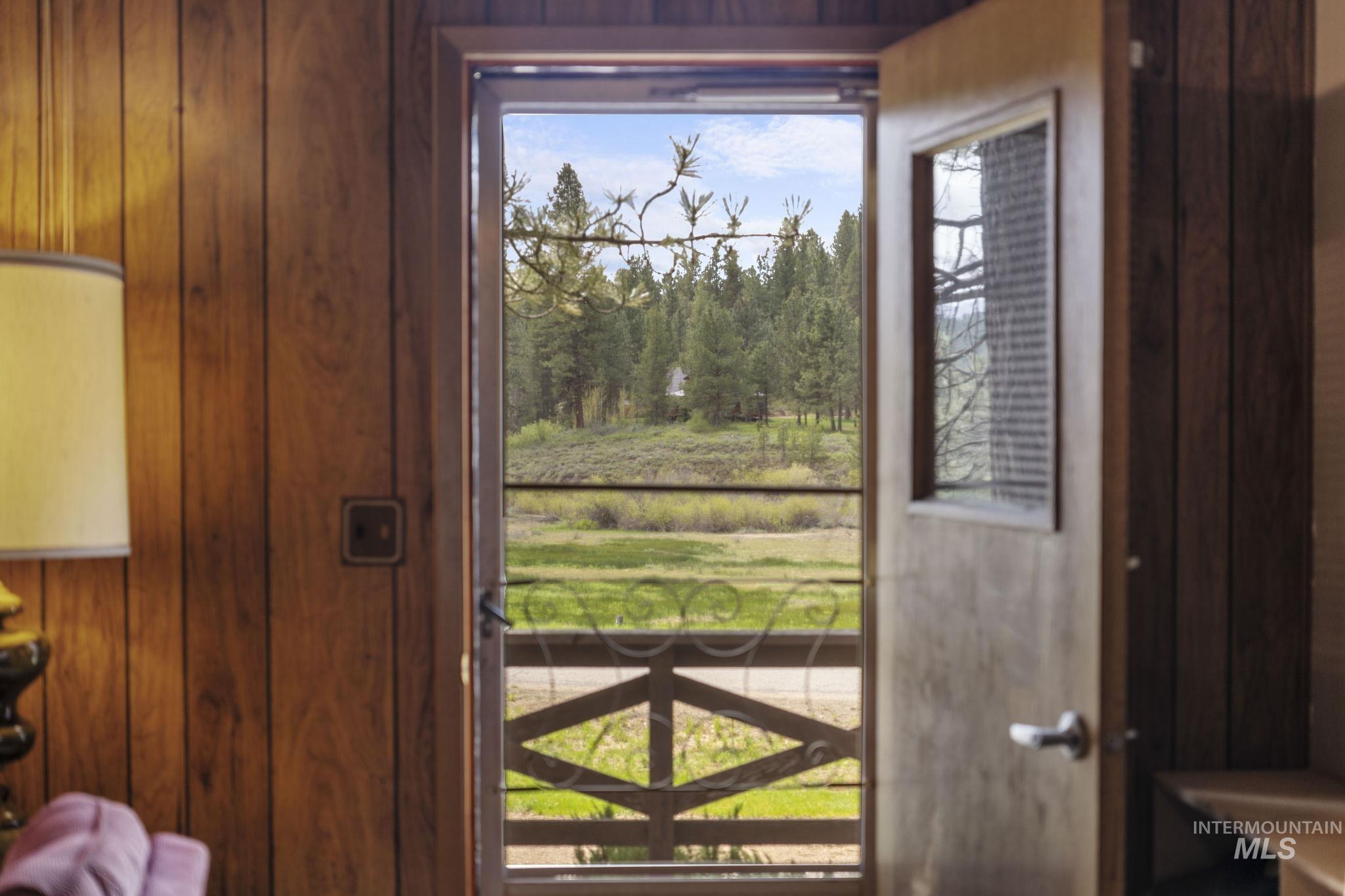 440 Centerville Road, Idaho City, Idaho 83631, 2 Bedrooms, 1 Bathroom, Residential For Sale, Price $295,000,MLS 98976846