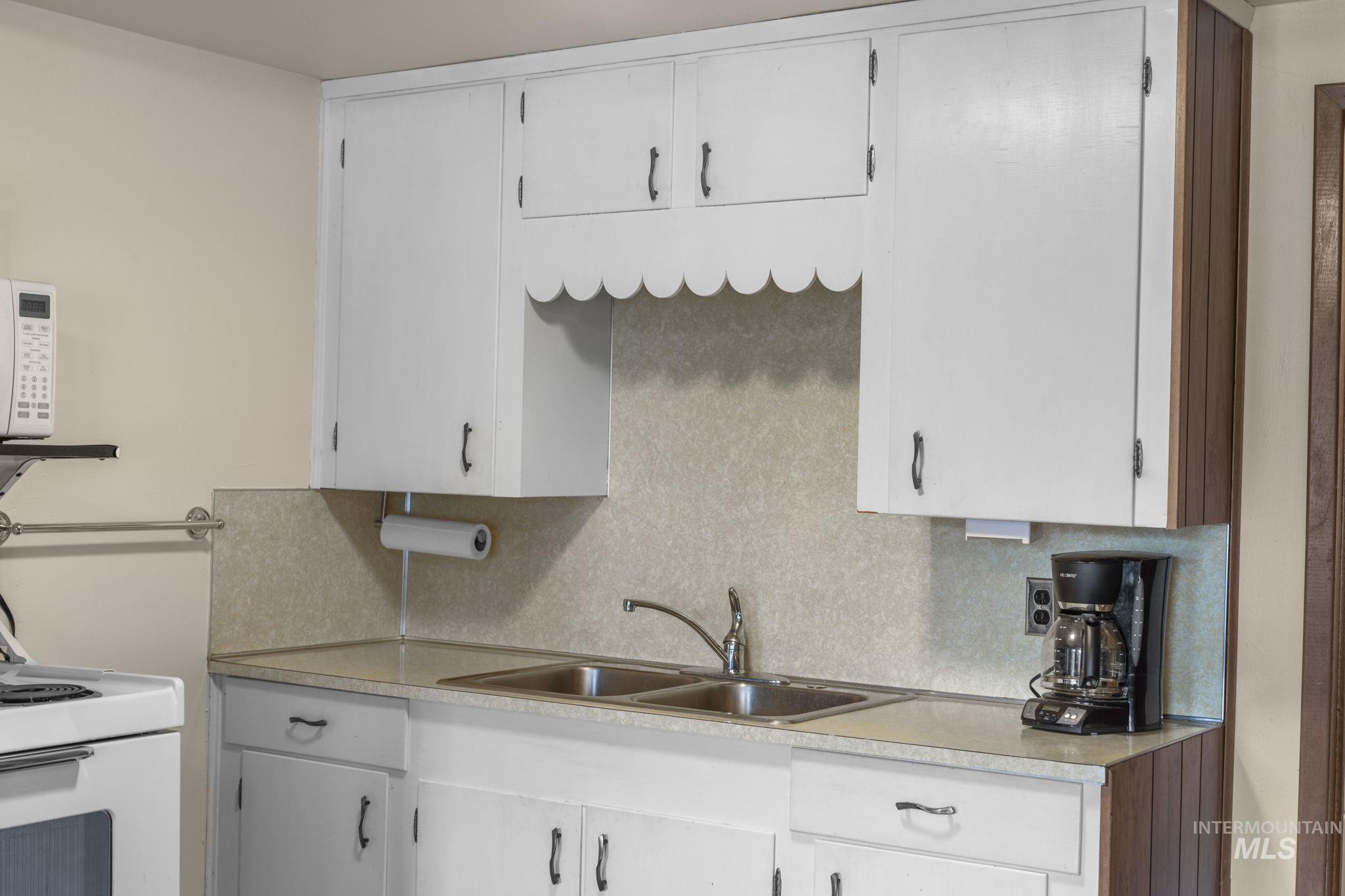 440 Centerville Road, Idaho City, Idaho 83631, 2 Bedrooms, 1 Bathroom, Residential For Sale, Price $295,000,MLS 98976846