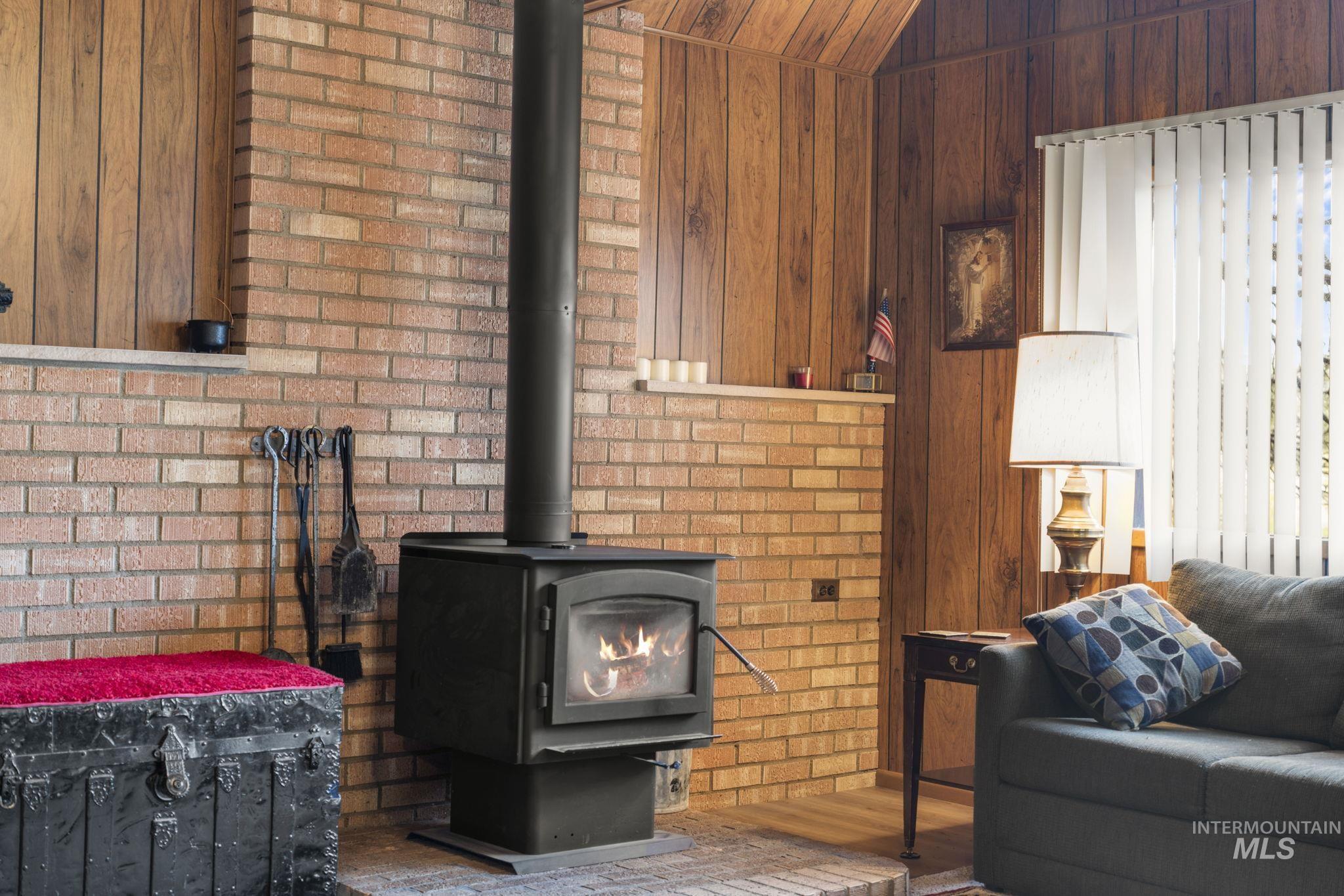 440 Centerville Road, Idaho City, Idaho 83631, 2 Bedrooms, 1 Bathroom, Residential For Sale, Price $295,000,MLS 98976846