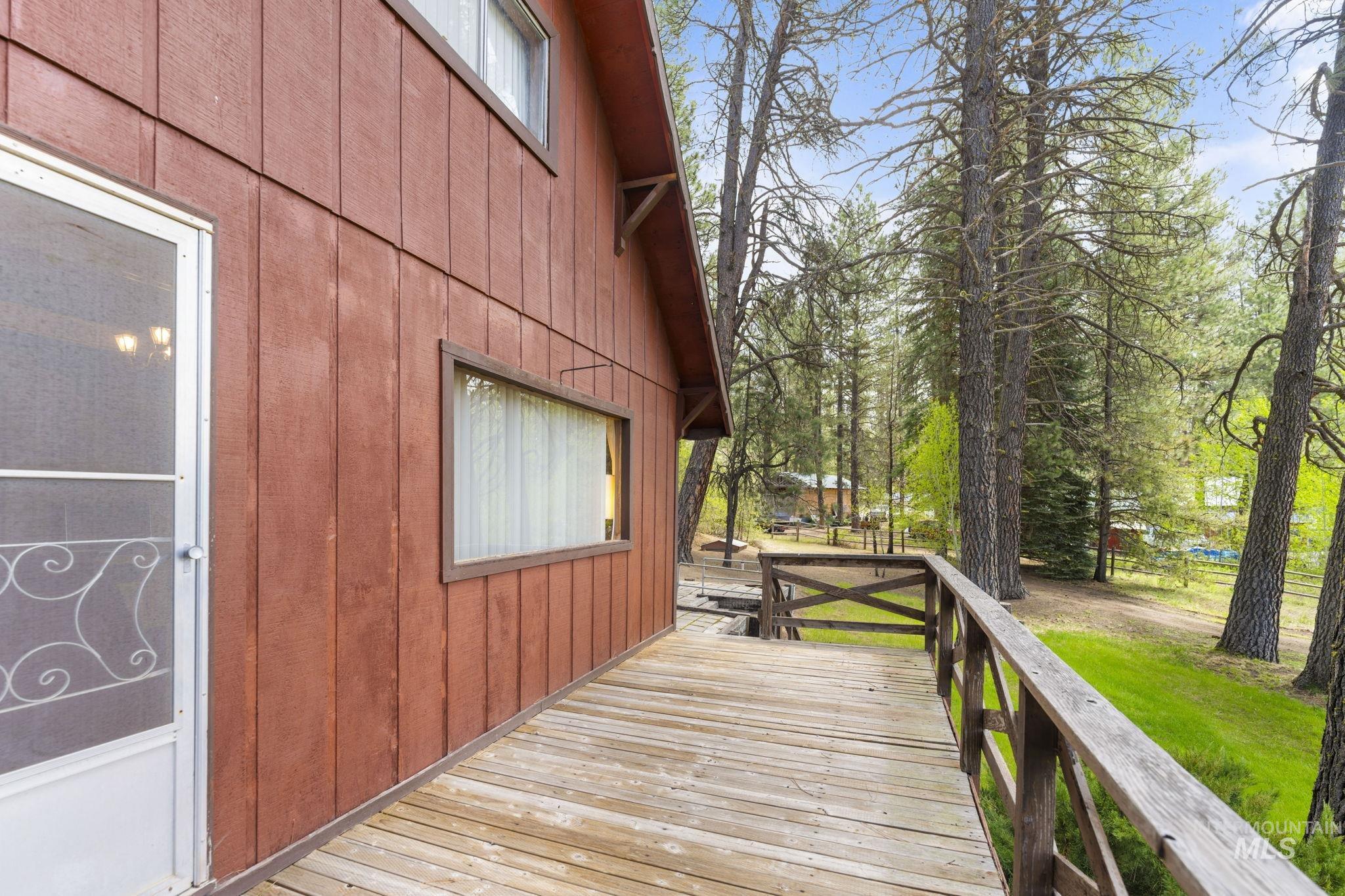 440 Centerville Road, Idaho City, Idaho 83631, 2 Bedrooms, 1 Bathroom, Residential For Sale, Price $295,000,MLS 98976846