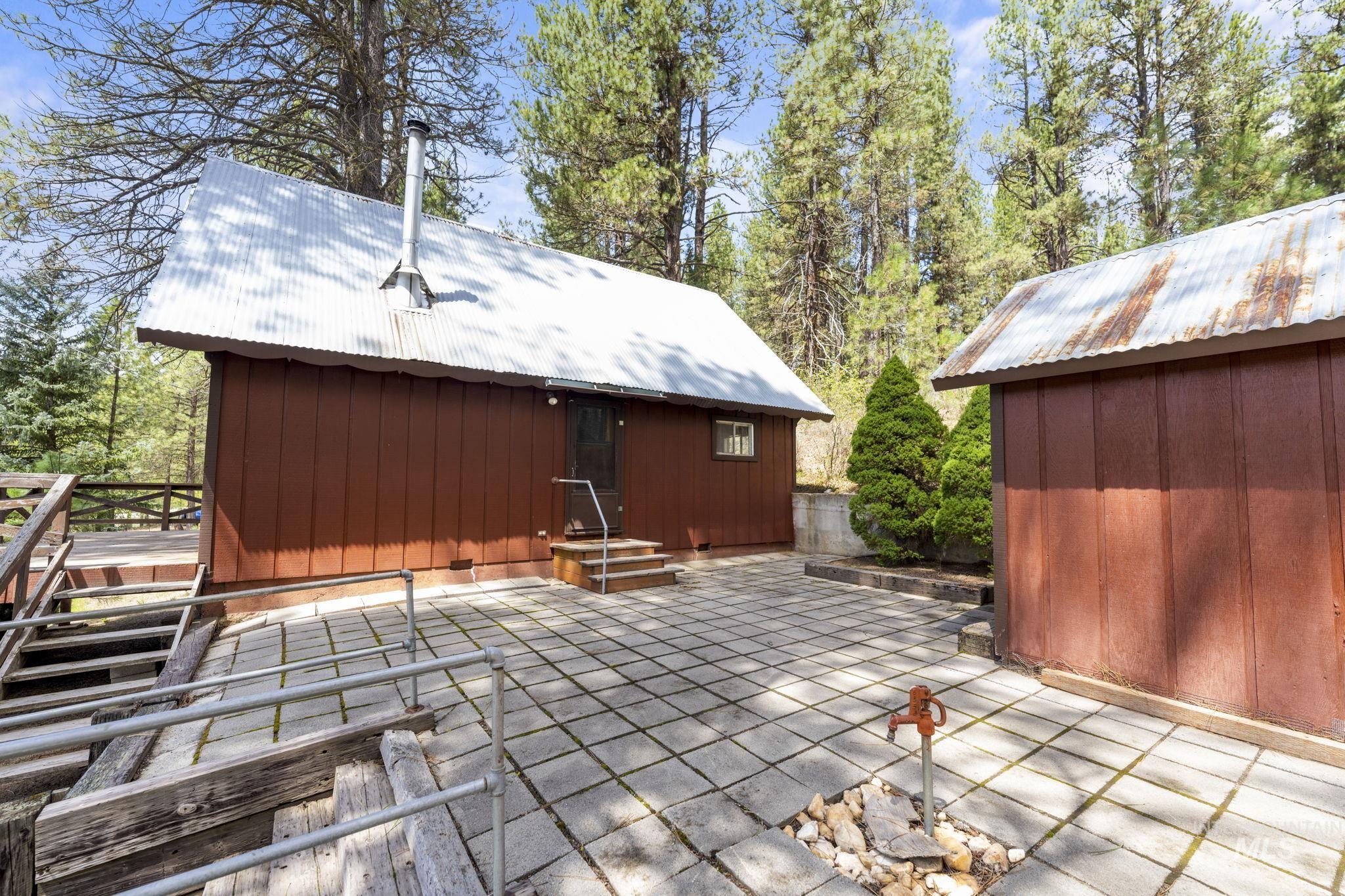 440 Centerville Road, Idaho City, Idaho 83631, 2 Bedrooms, 1 Bathroom, Residential For Sale, Price $295,000,MLS 98976846