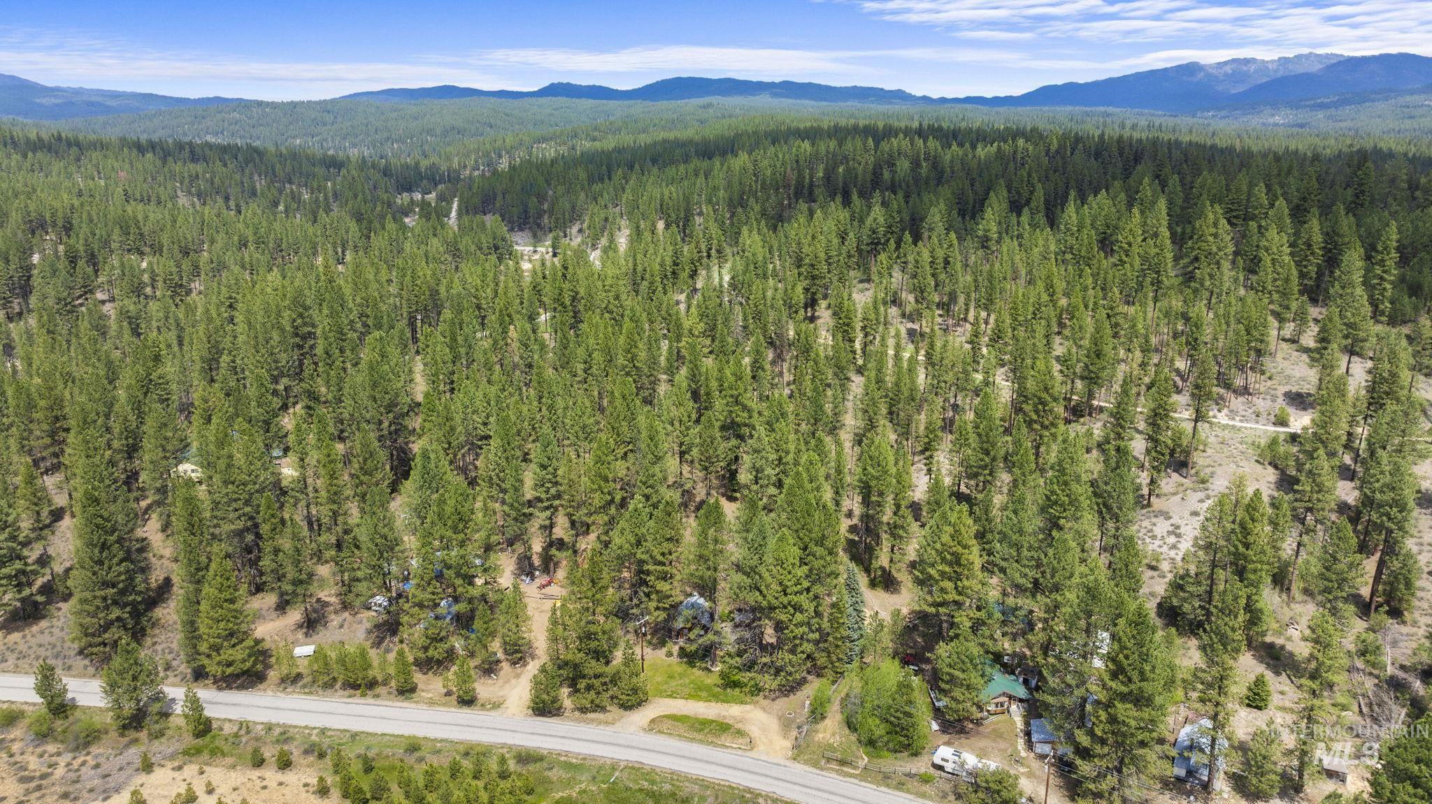 440 Centerville Road, Idaho City, Idaho 83631, 2 Bedrooms, 1 Bathroom, Residential For Sale, Price $295,000,MLS 98976846