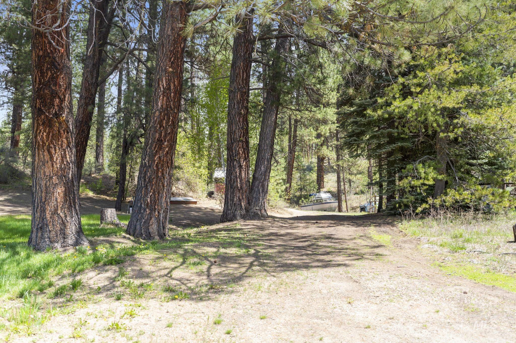 440 Centerville Road, Idaho City, Idaho 83631, 2 Bedrooms, 1 Bathroom, Residential For Sale, Price $295,000,MLS 98976846