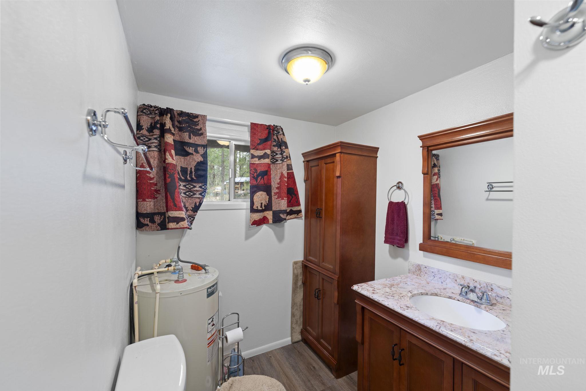 440 Centerville Road, Idaho City, Idaho 83631, 2 Bedrooms, 1 Bathroom, Residential For Sale, Price $295,000,MLS 98976846