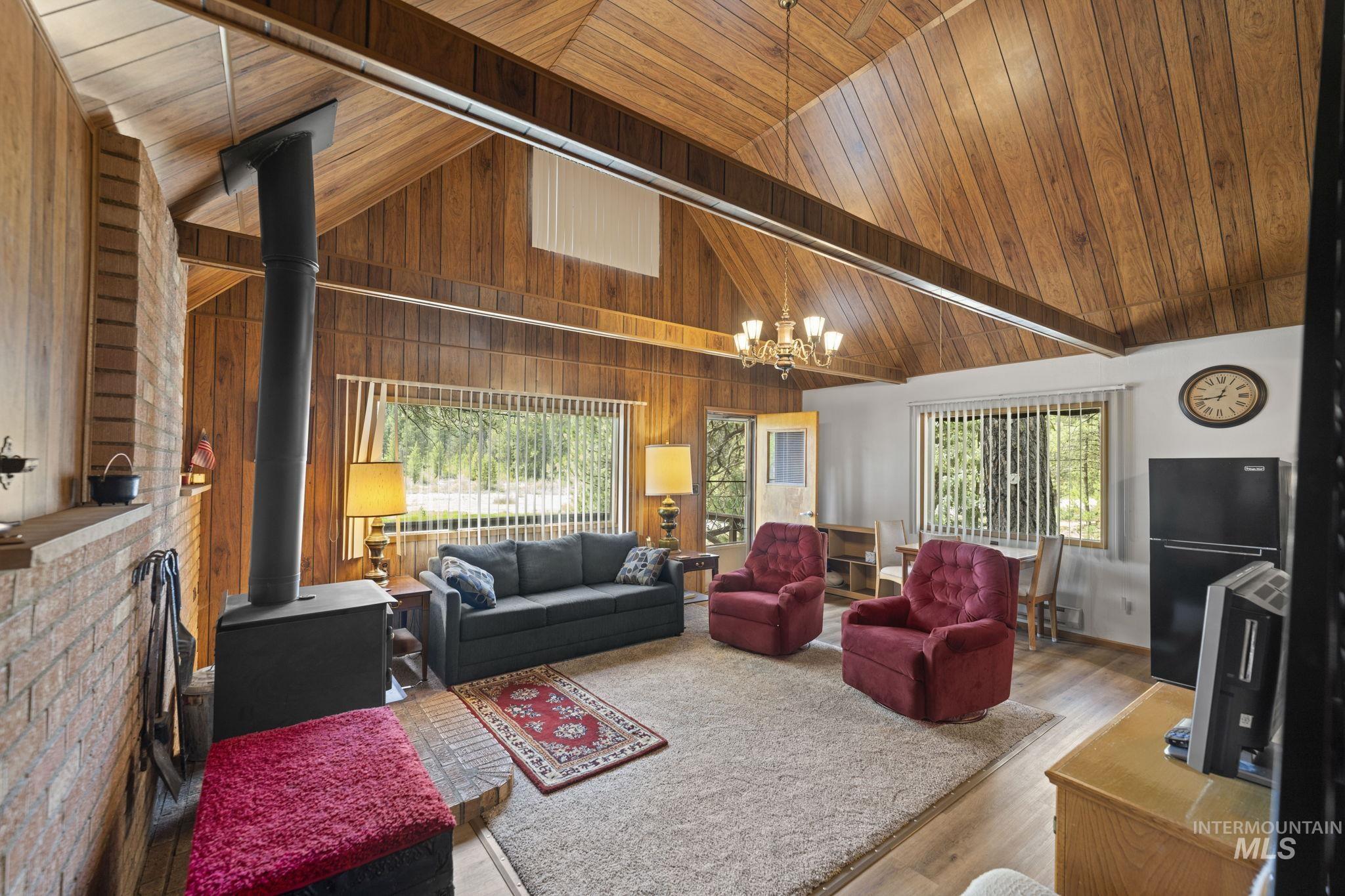 440 Centerville Road, Idaho City, Idaho 83631, 2 Bedrooms, 1 Bathroom, Residential For Sale, Price $295,000,MLS 98976846