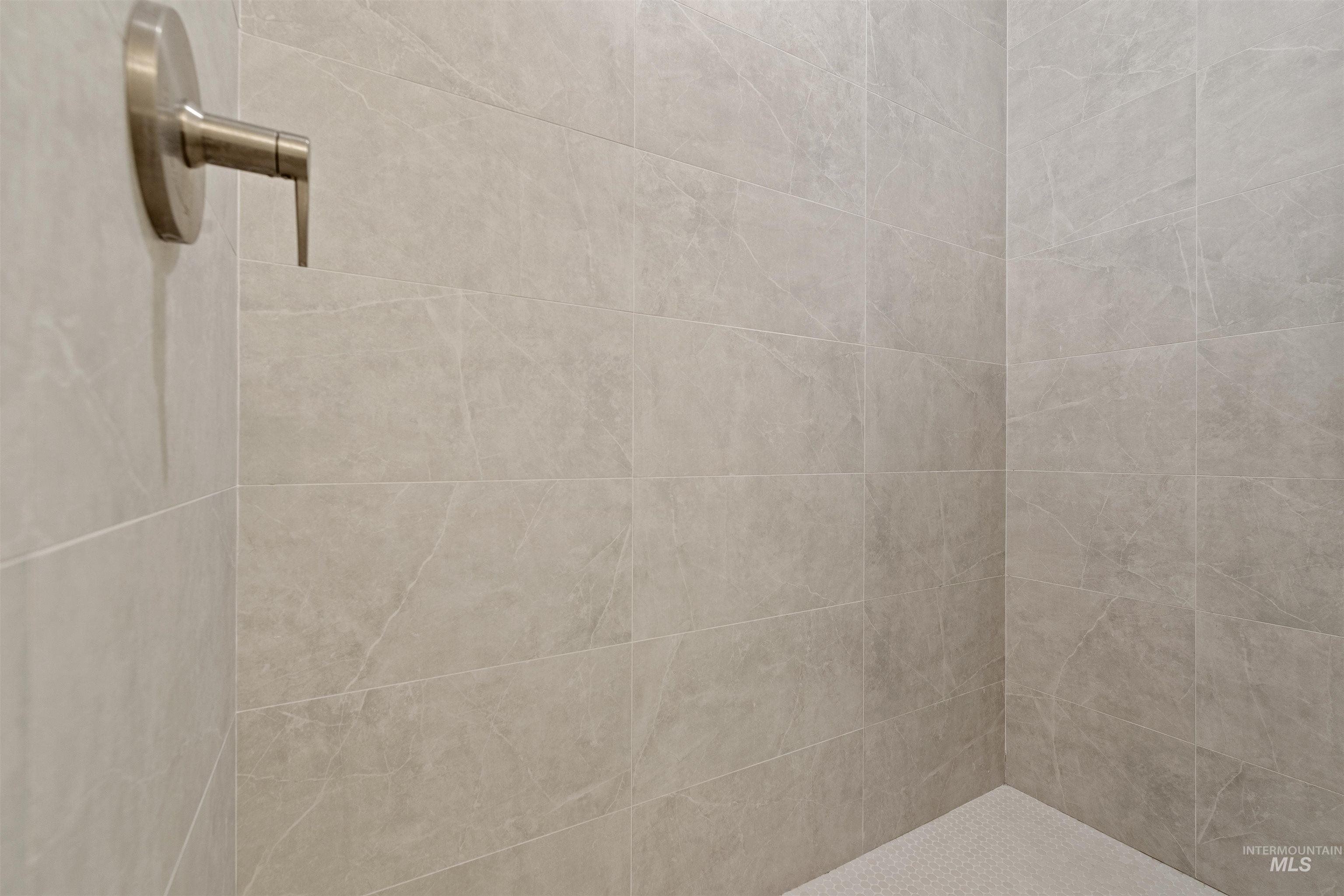 386 E Presidio Ln, Eagle, Idaho 83616, 3 Bedrooms, 2.5 Bathrooms, Residential For Sale, Price $565,000,MLS 98976848