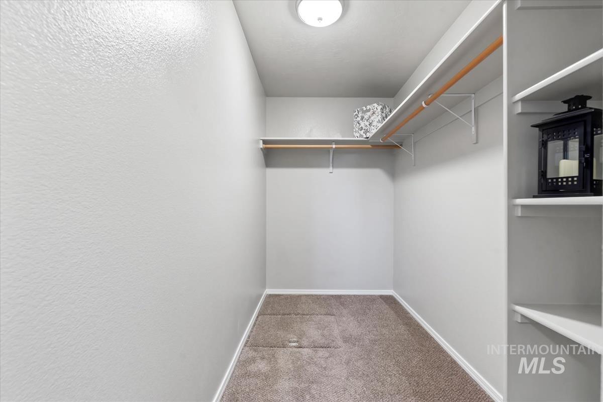 1685 SW Levant Way, Mountain Home, Idaho 83647, 3 Bedrooms, 2 Bathrooms, Residential For Sale, Price $385,000, 98976850