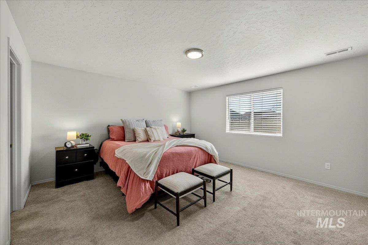 8389 E Harpster Ct., Nampa, Idaho 83687, 4 Bedrooms, 2 Bathrooms, Residential For Sale, Price $429,000,MLS 98976857